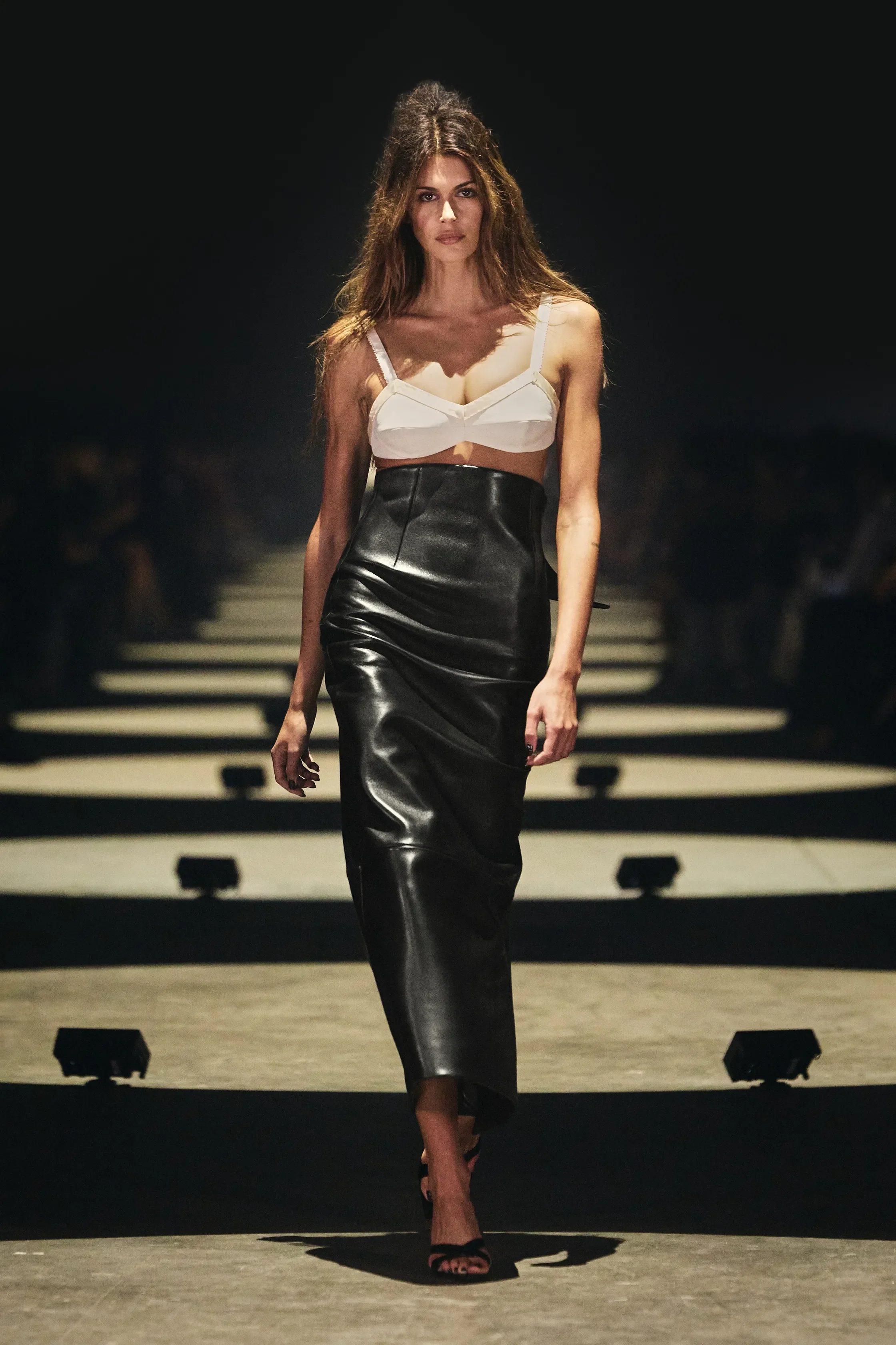 00001-khaite-spring-2027-ready-to-wear-credit-brand.jpg.webp