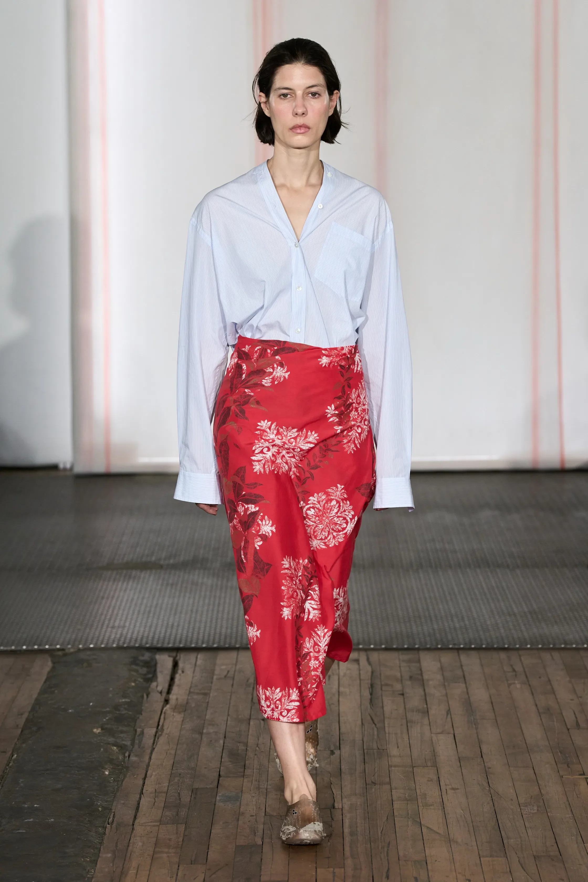 00007-6397-spring-2027-ready-to-wear-credit-gorunway.jpg.webp