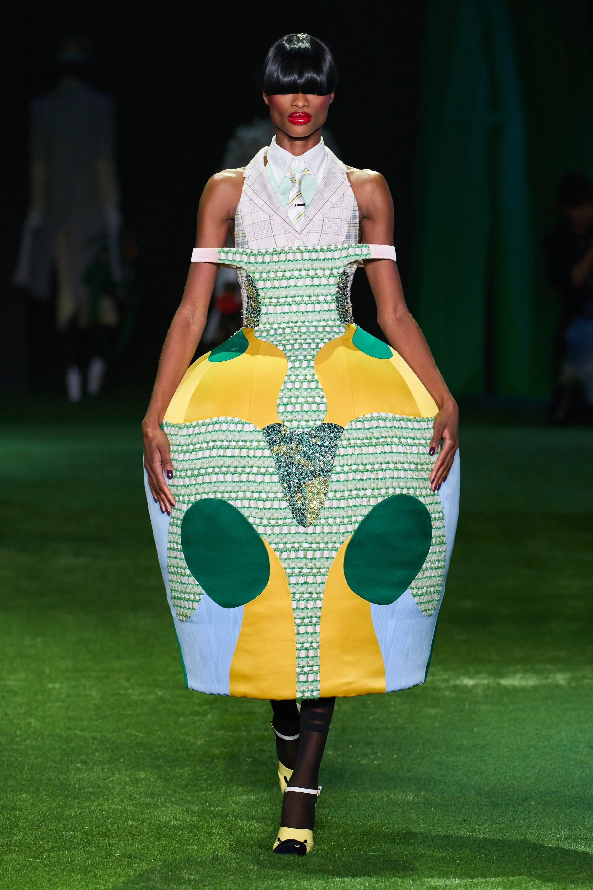 THOM BROWNE - SPRING 2027 - DONNA (19).jpg