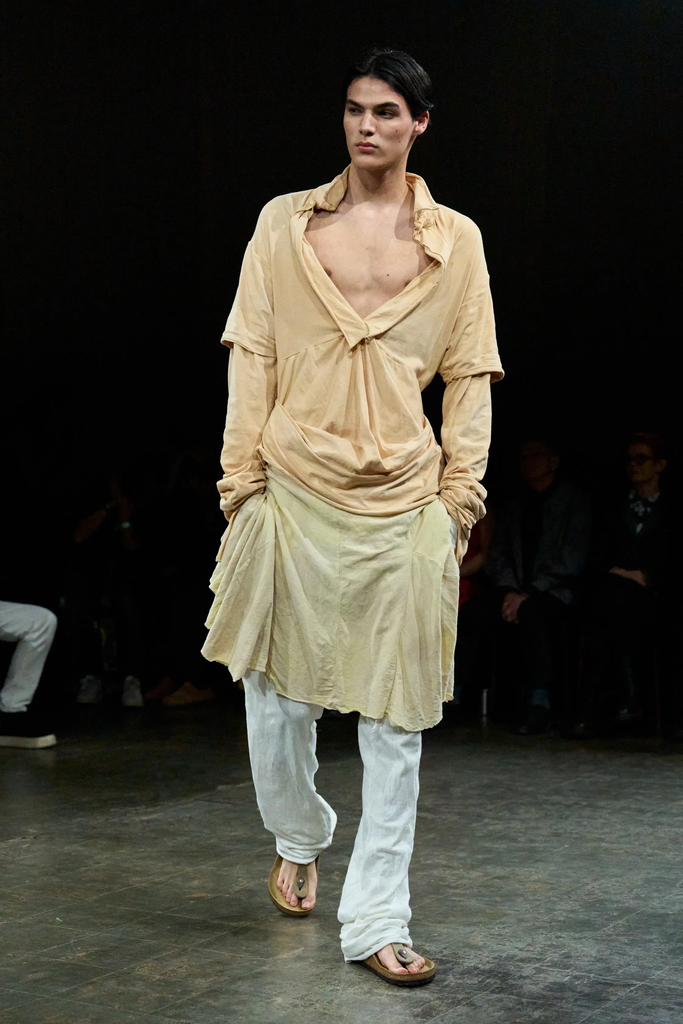 00007-paolo-carzana-spring-2027-ready-to-wear-credit-gorunway.jpg.webp