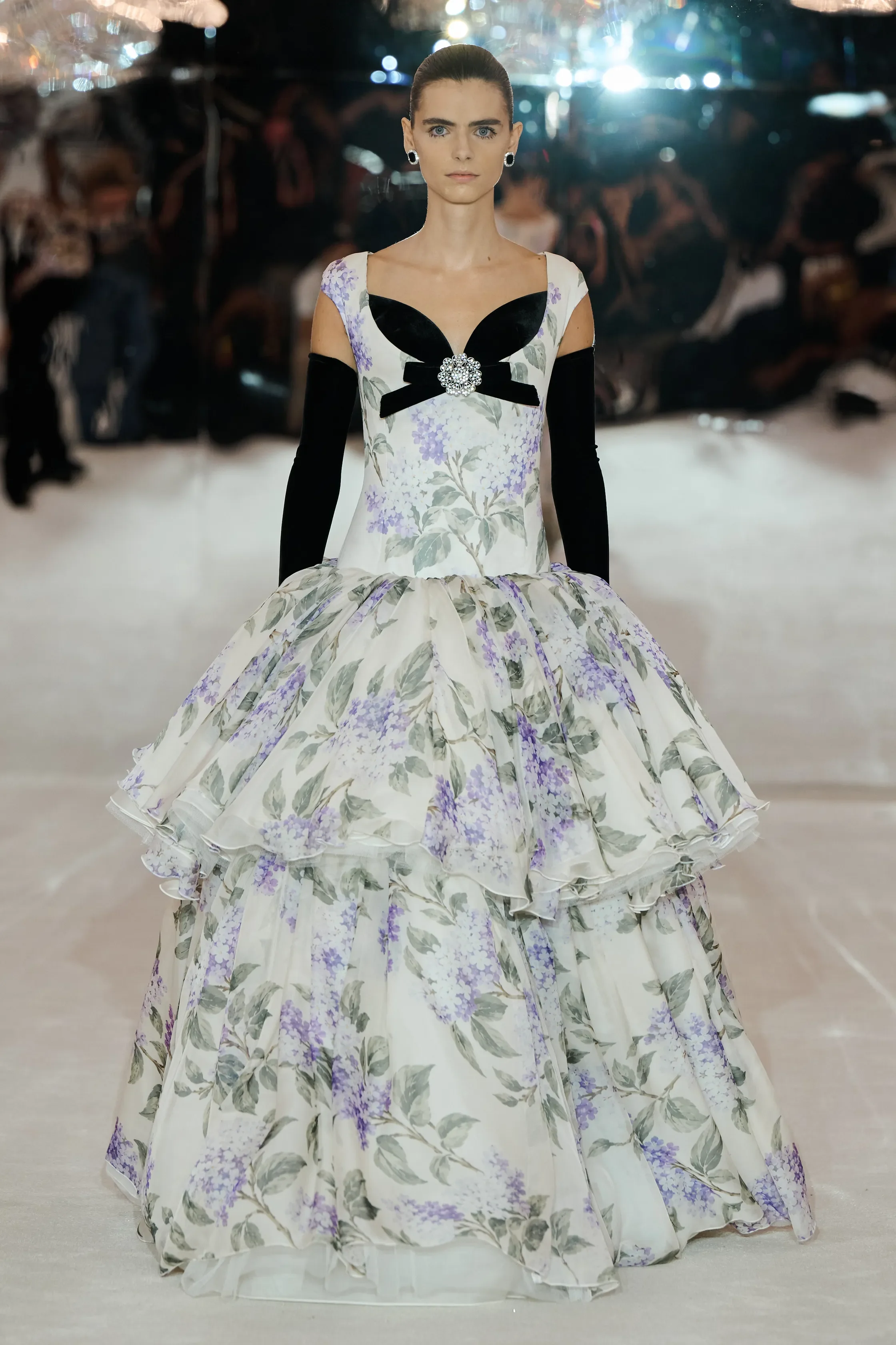 00015-richard-quinn-spring-2027-ready-to-wear-credit-gorunway.jpg.webp