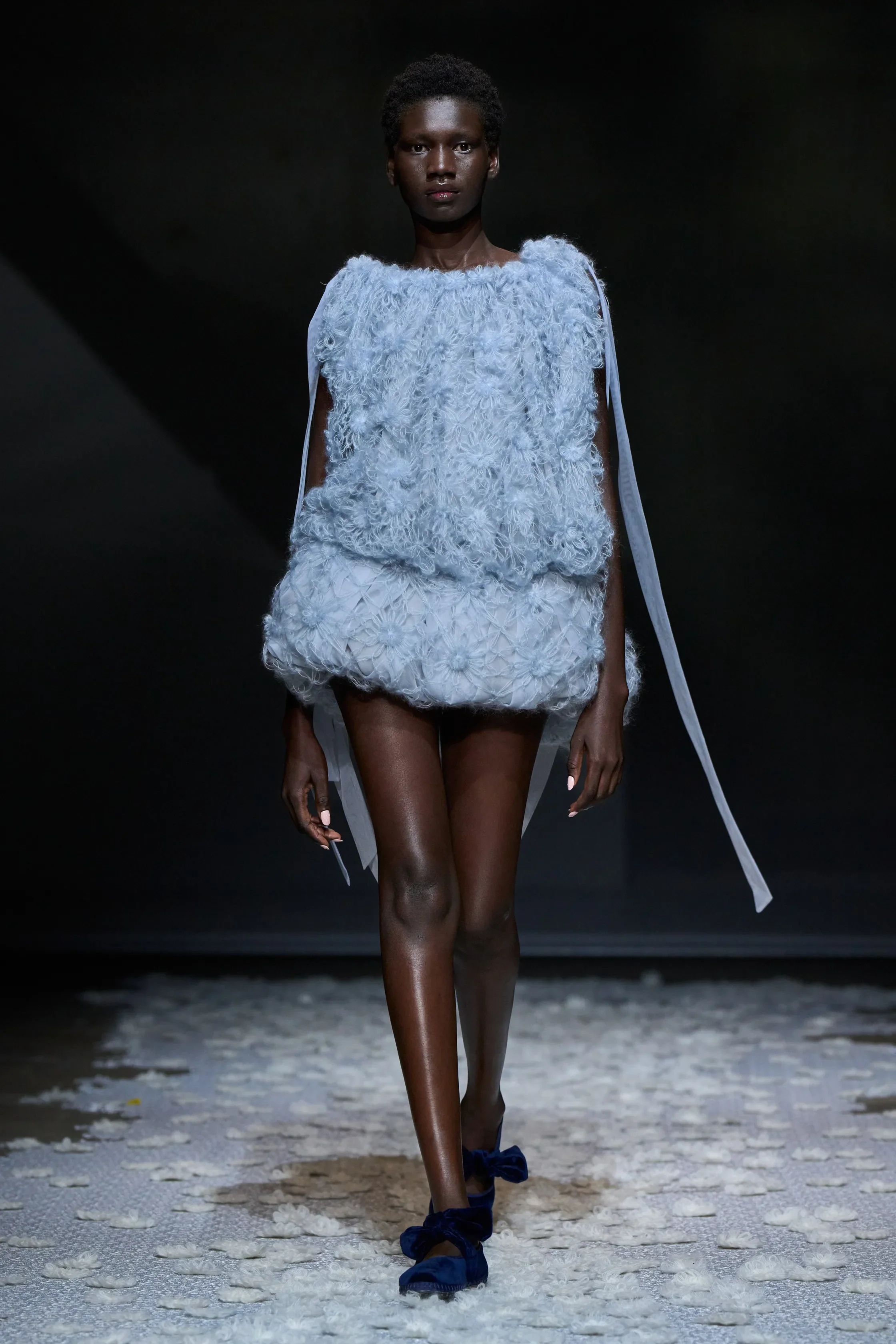 00018-pauline-dujancourt-spring-2027-ready-to-wear-credit-gorunway.jpg.webp