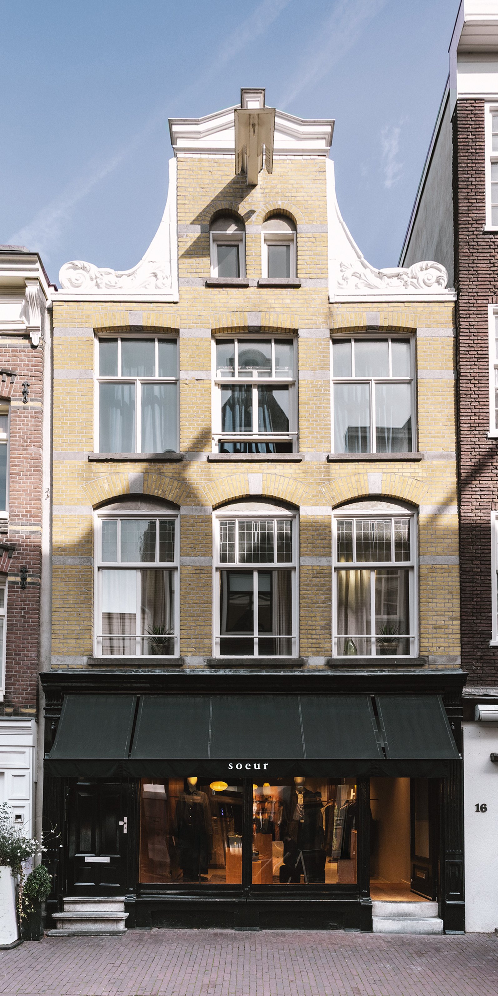 web_SoeurAMS_SuusWaijers-1 copie.jpg (Copy)