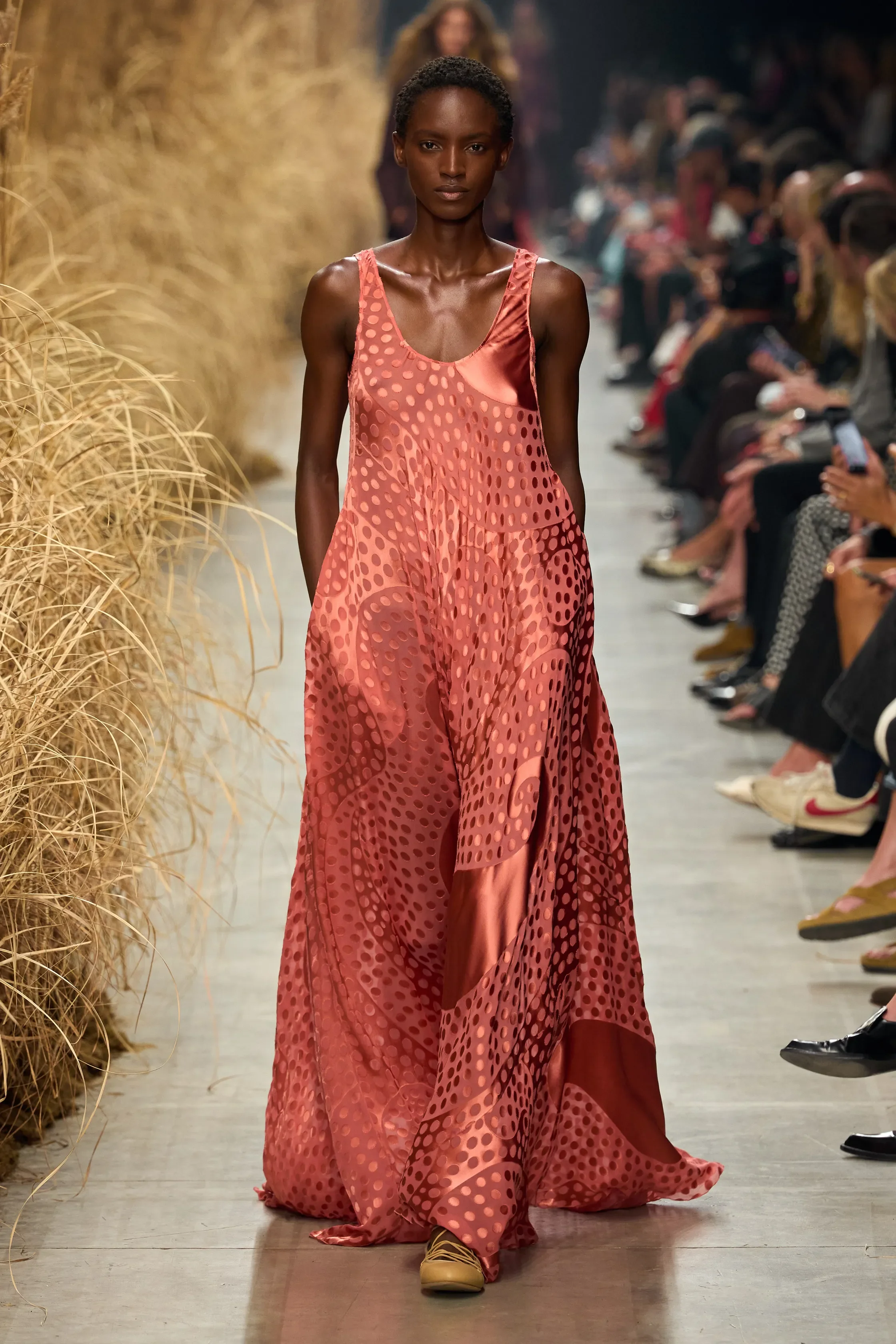 00046-etro-spring-2027-ready-to-wear-credit-gorunway.jpg.webp
