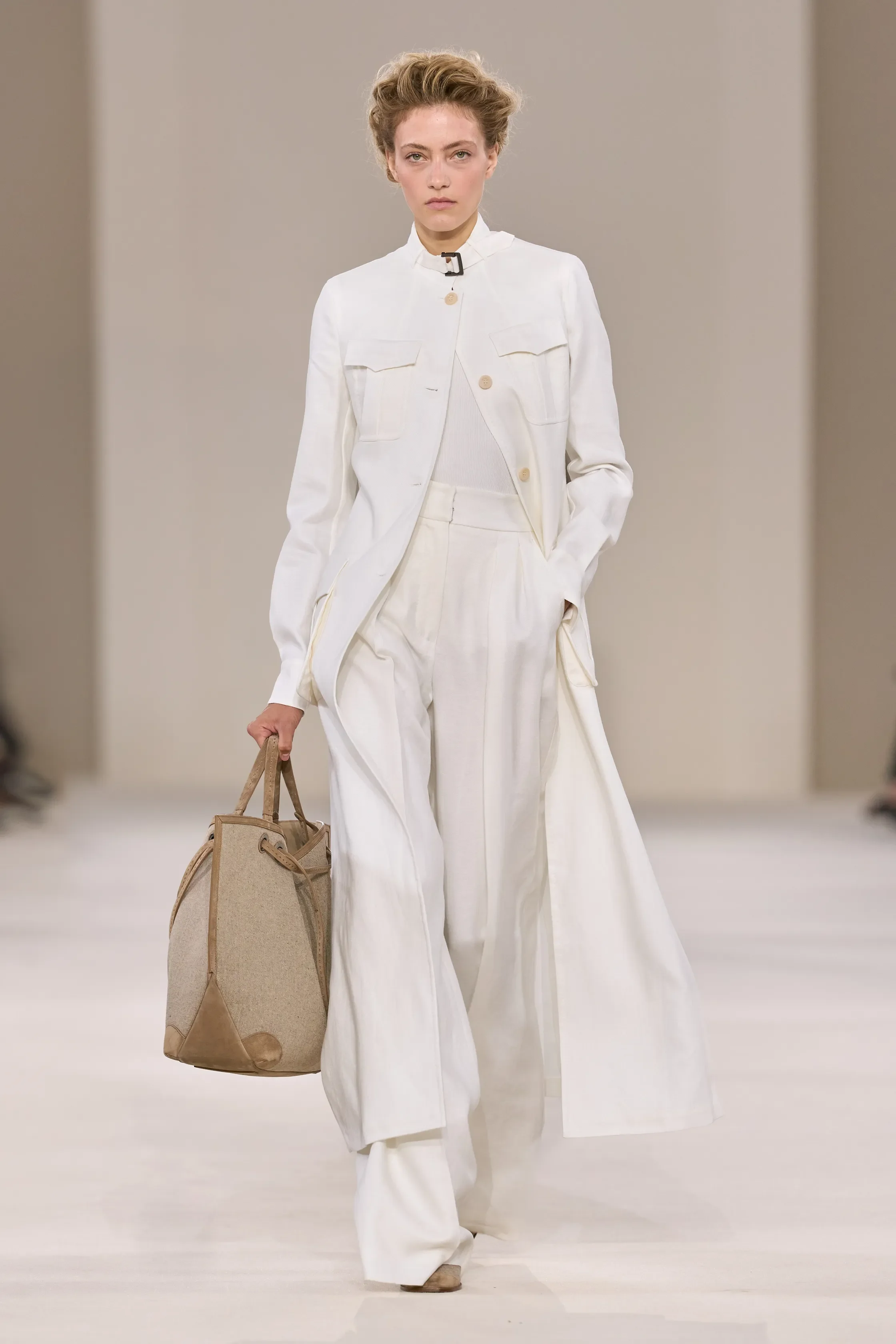 00028-max-mara-spring-2027-ready-to-wear-credit-gorunway.jpg.webp