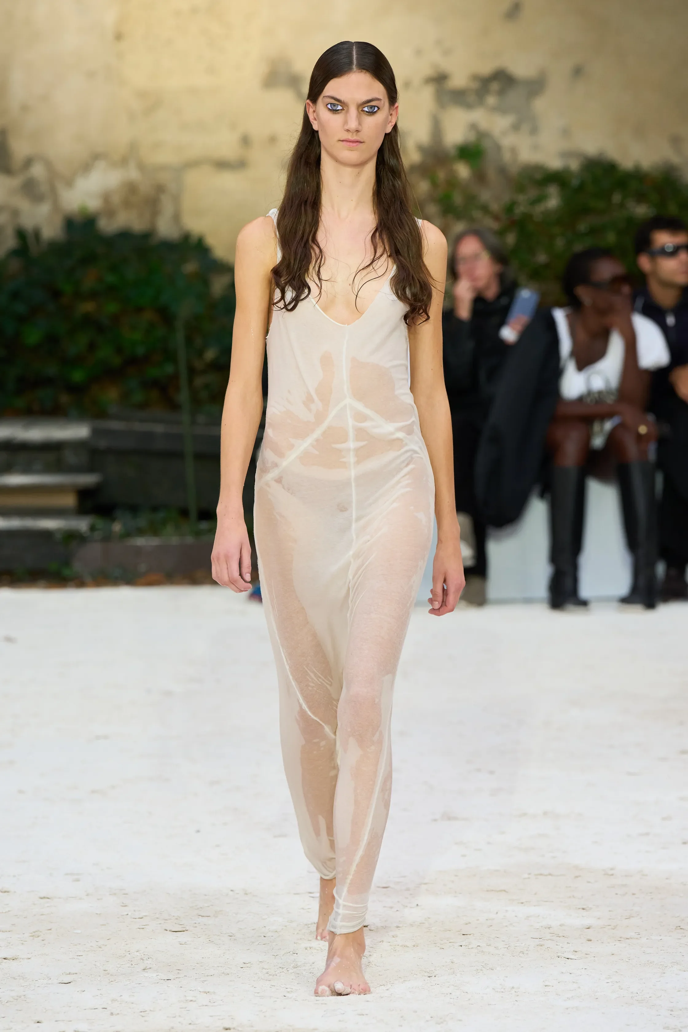 00049-hodakova-spring-2027-ready-to-wear-credit-gorunway.jpg.webp