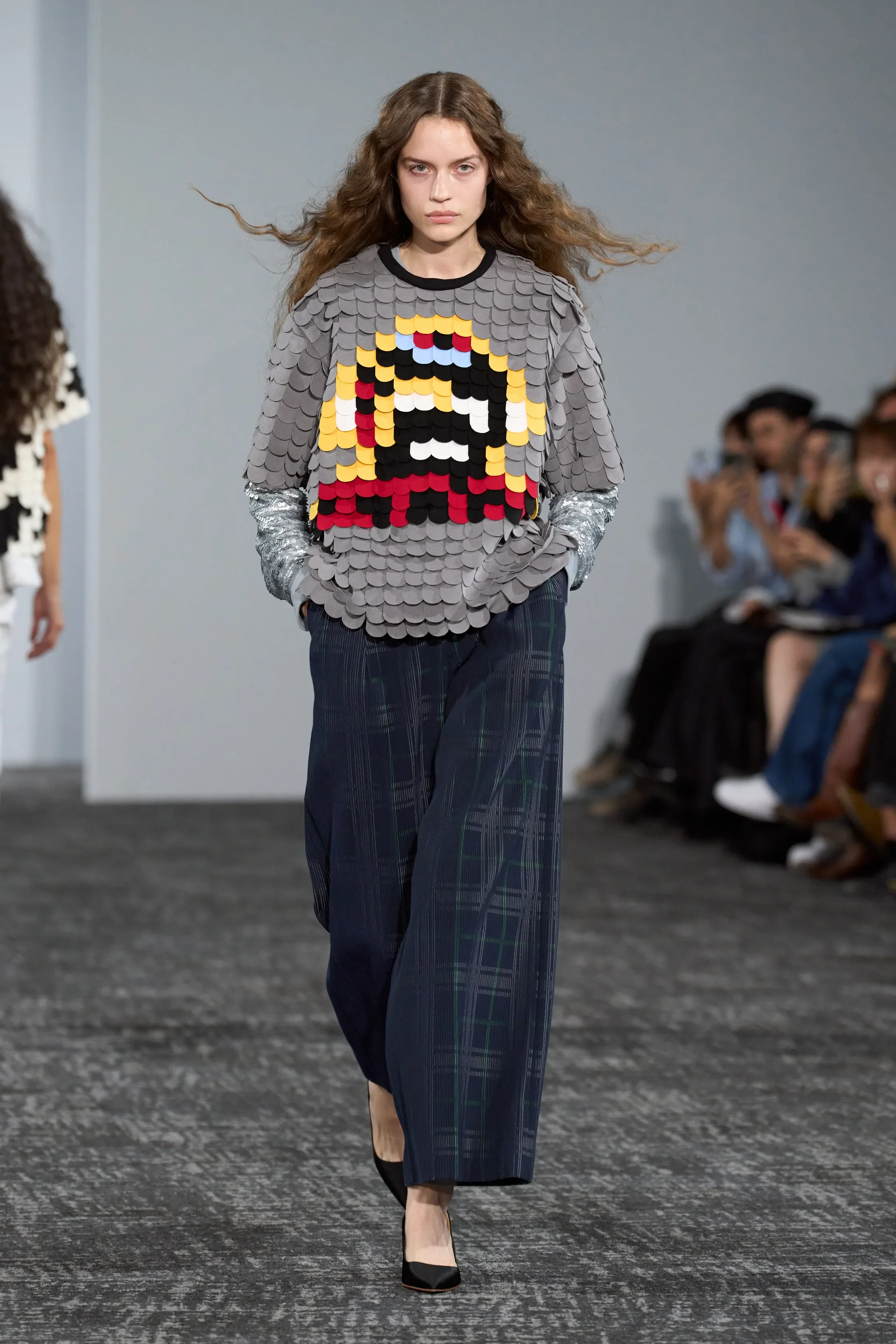 00011-anrealage-spring-2027-ready-to-wear-credit-gorunway.jpg.webp