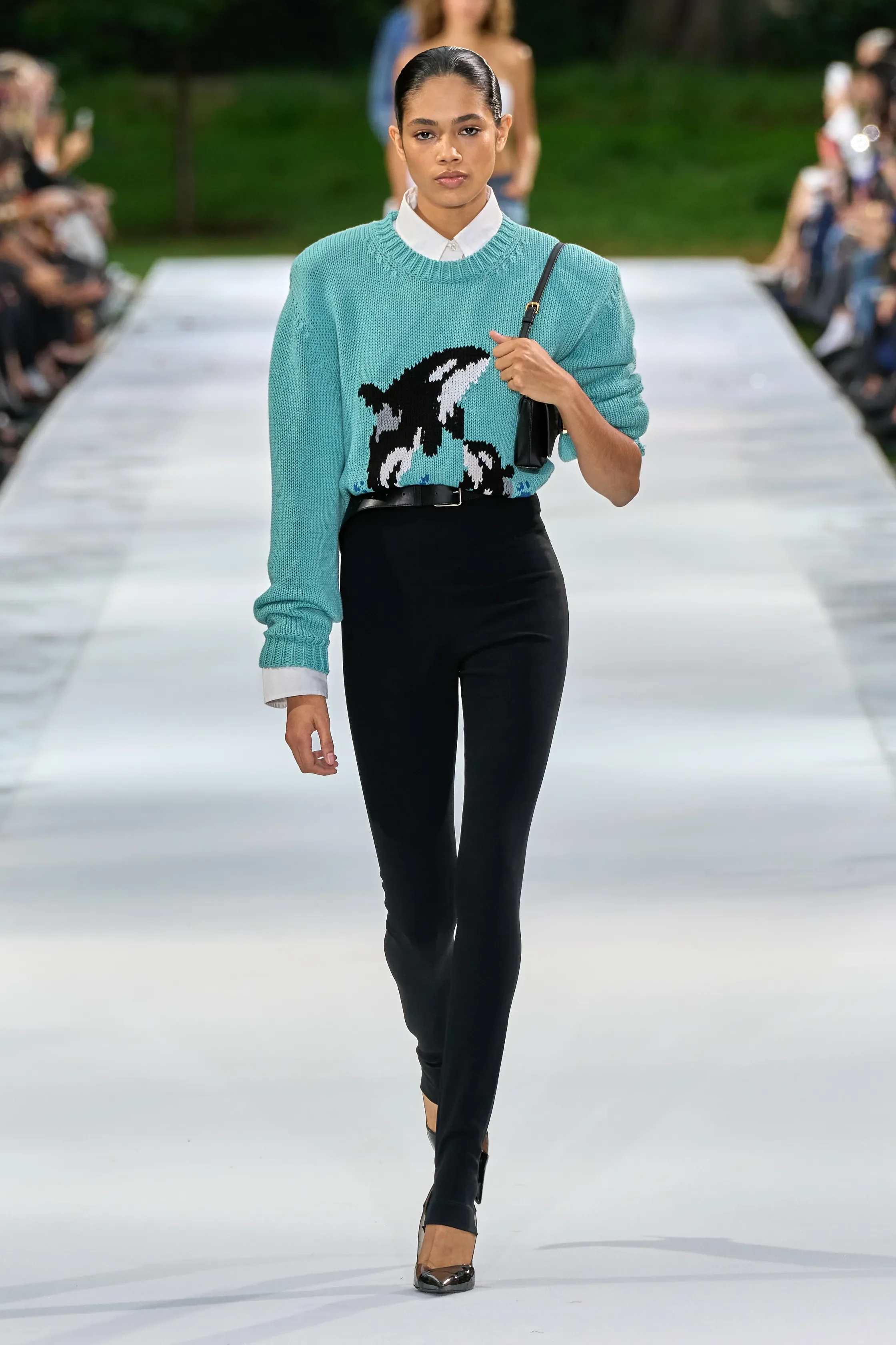 00018-stella-mccartney-spring-2027-ready-to-wear-credit-gorunway.jpg.webp