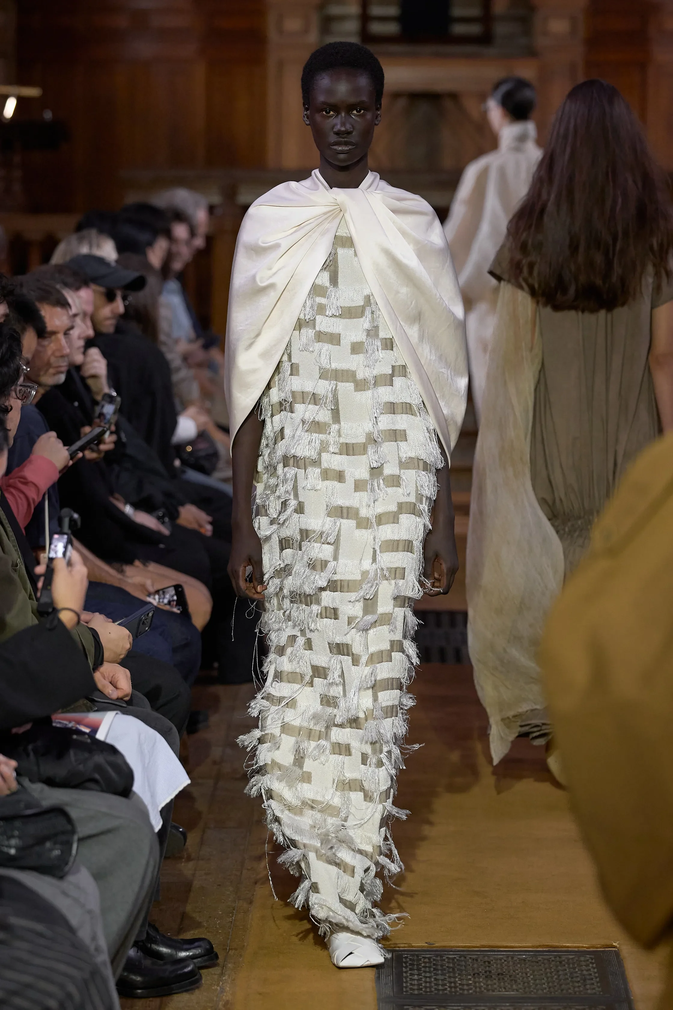 00017-uma-wang-spring-2027-ready-to-wear-credit-gorunway.jpg.webp