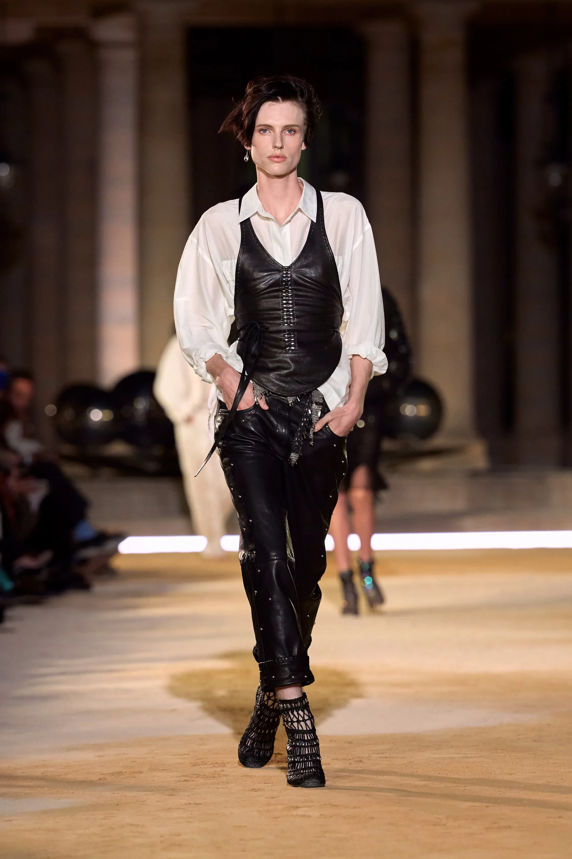 00010-isabel-marant-spring-2027-ready-to-wear-detail-credit-gorunway.jpg.webp