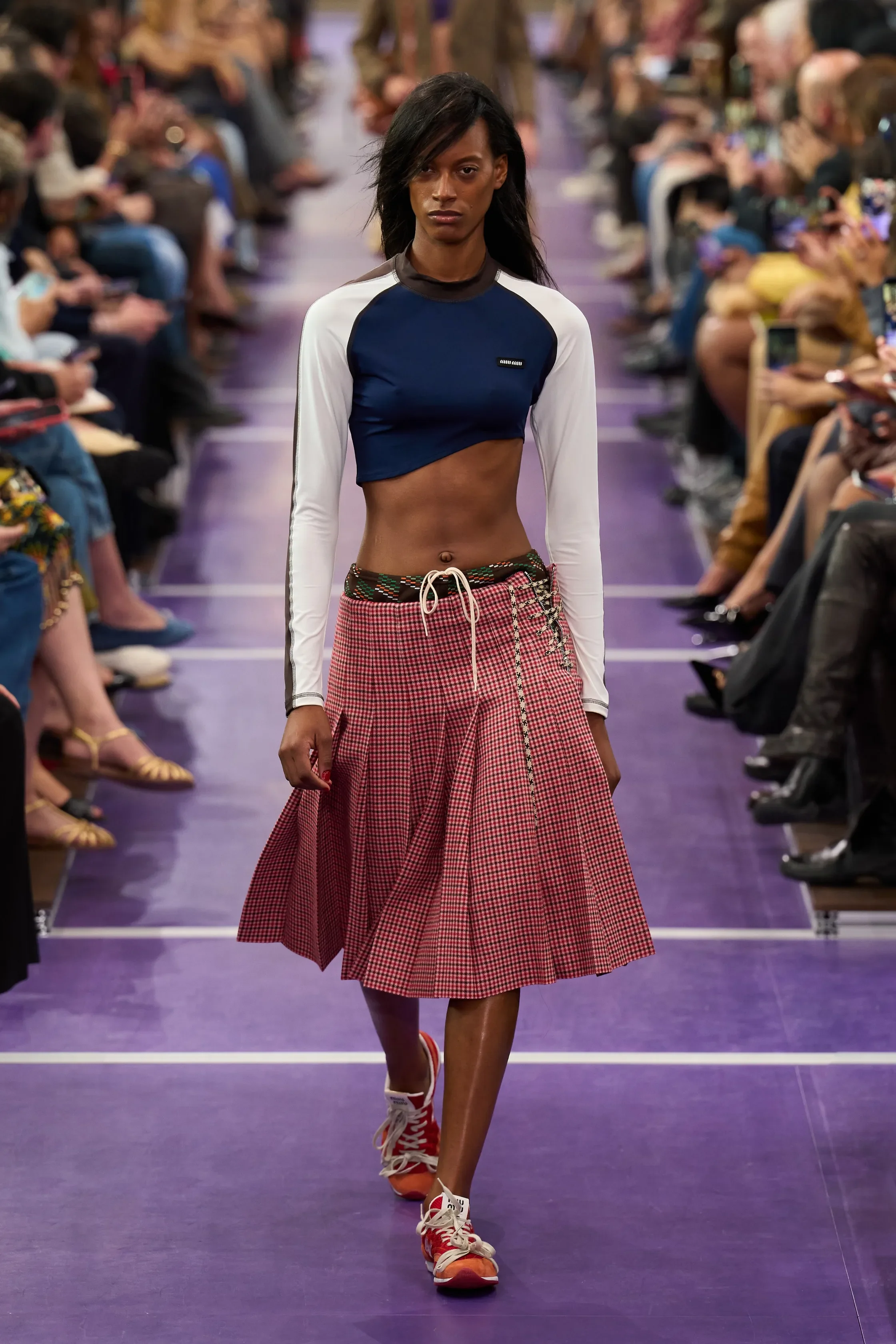 00004-miu-miu-spring-2027-ready-to-wear-credit-gorunway.jpg.webp
