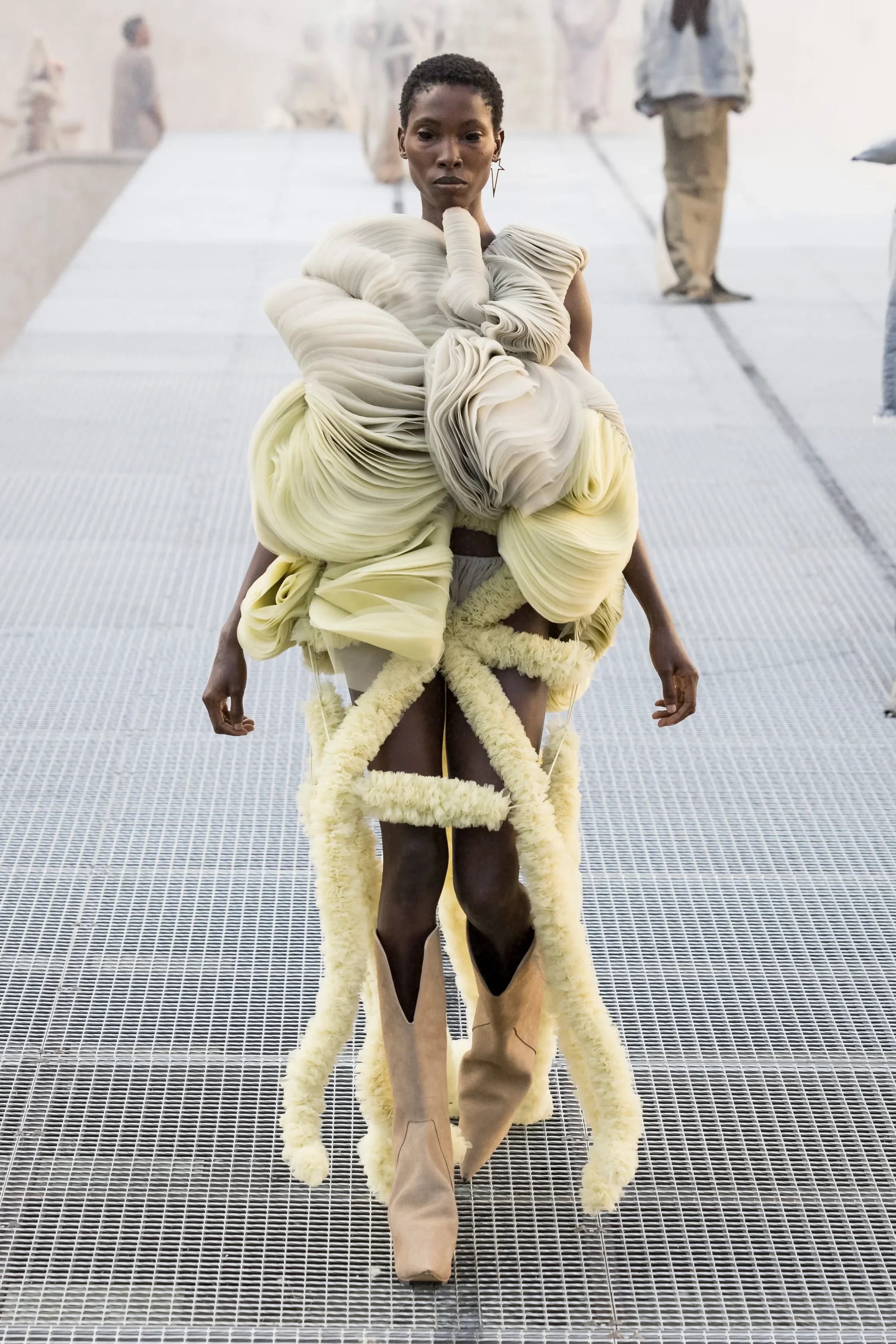 00048-rick-owens-spring-2027-ready-to-wear-credit-brand.jpg.webp
