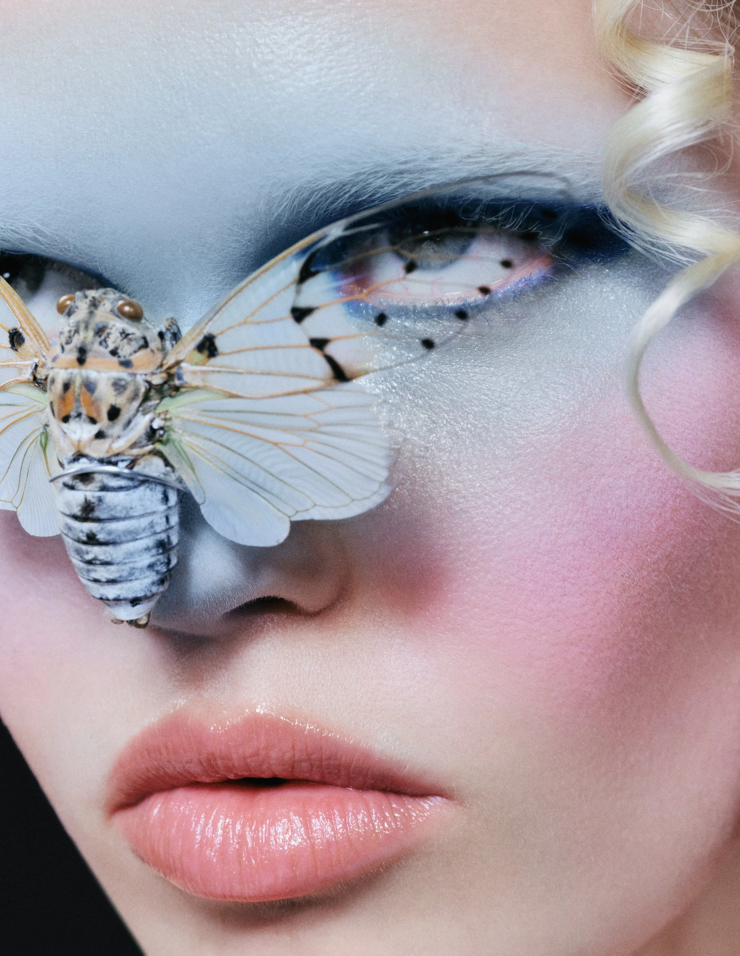‘DECODING NATURE’ EDITORIAL BY LOTTE SCHRIEK