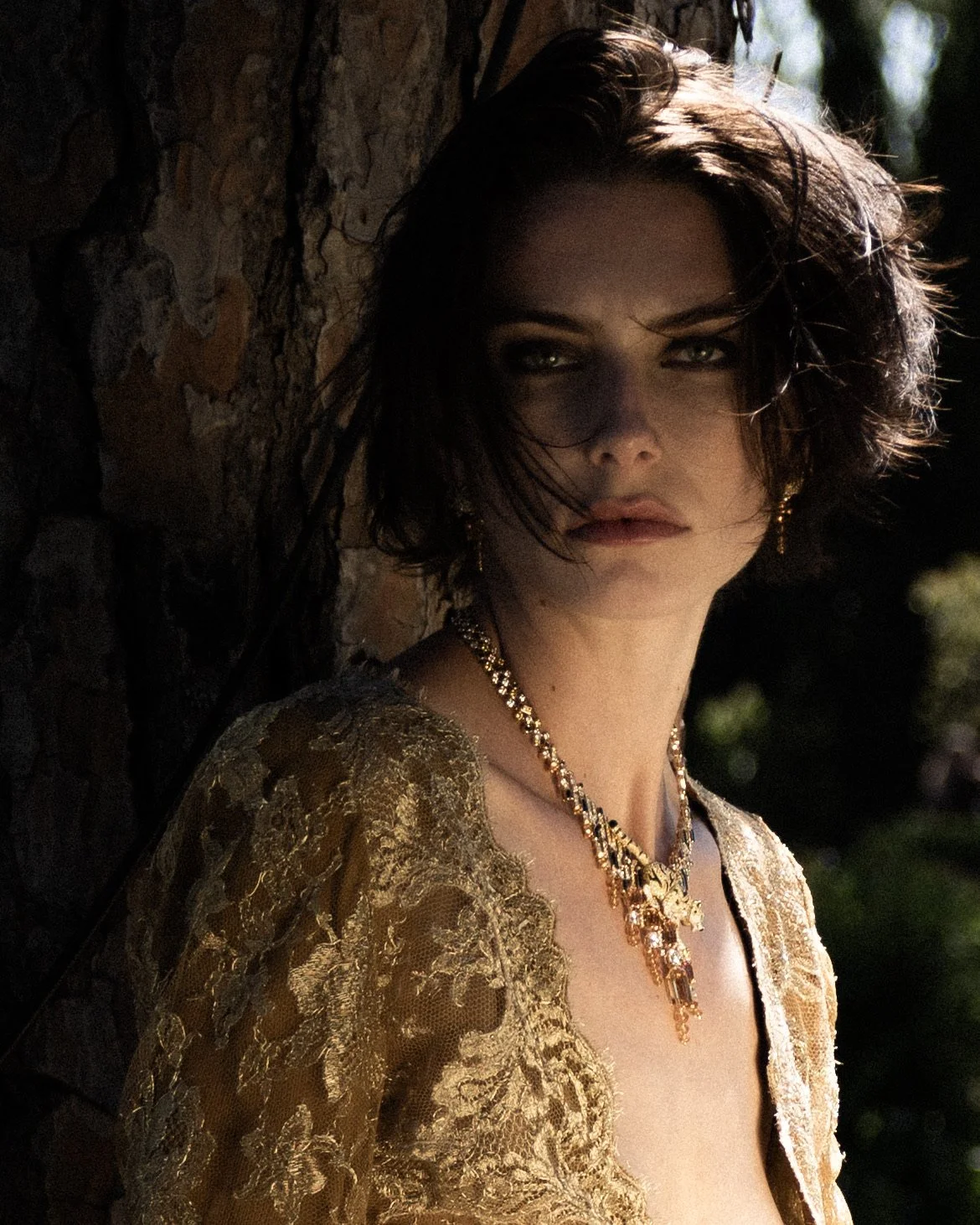 ‘LE CHOEUR DES PIERRES’ EDITORIAL BY DANIEL SARS