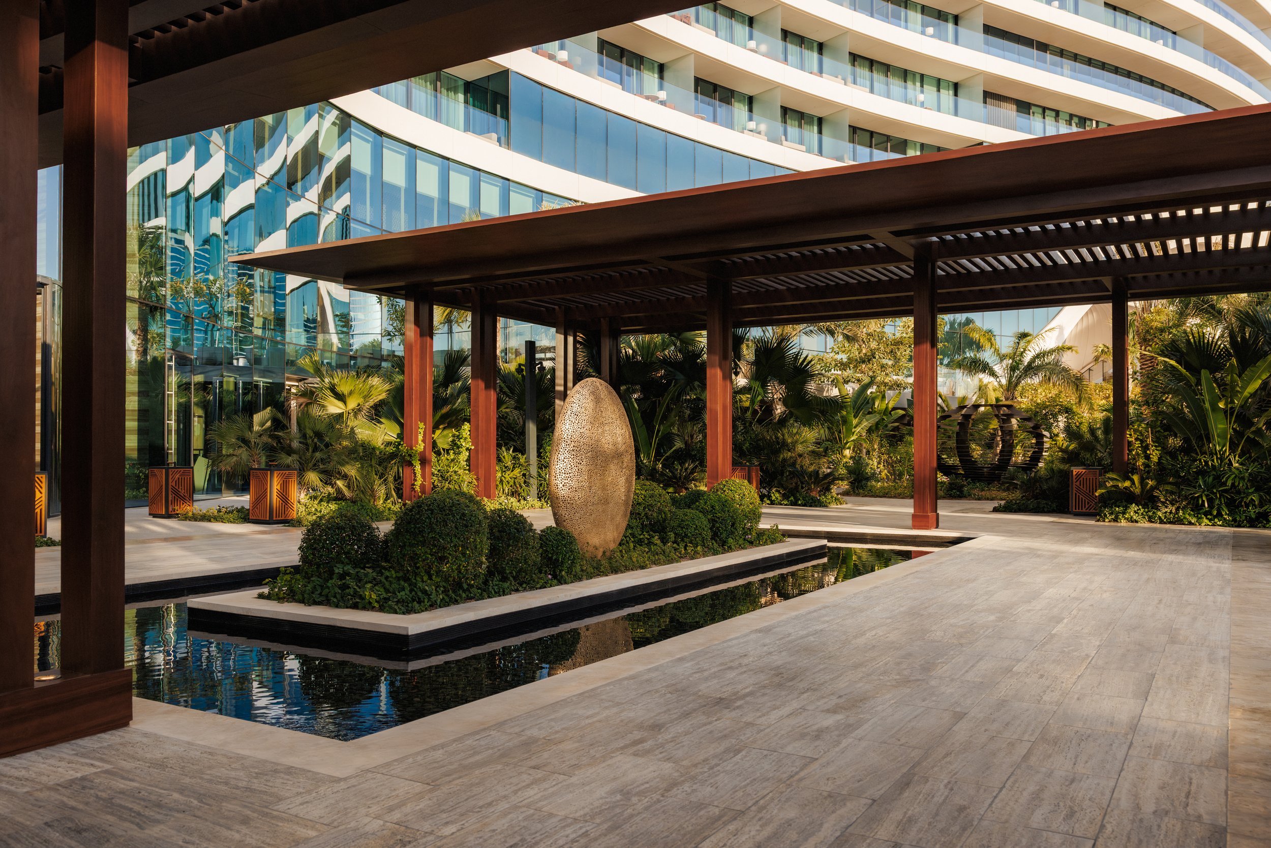 Jumeirah Marsa Al Arab_Back Entrance.jpg