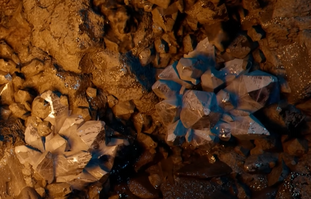 Crimson Desert Upgrade Pickaxe: Should You Refine It