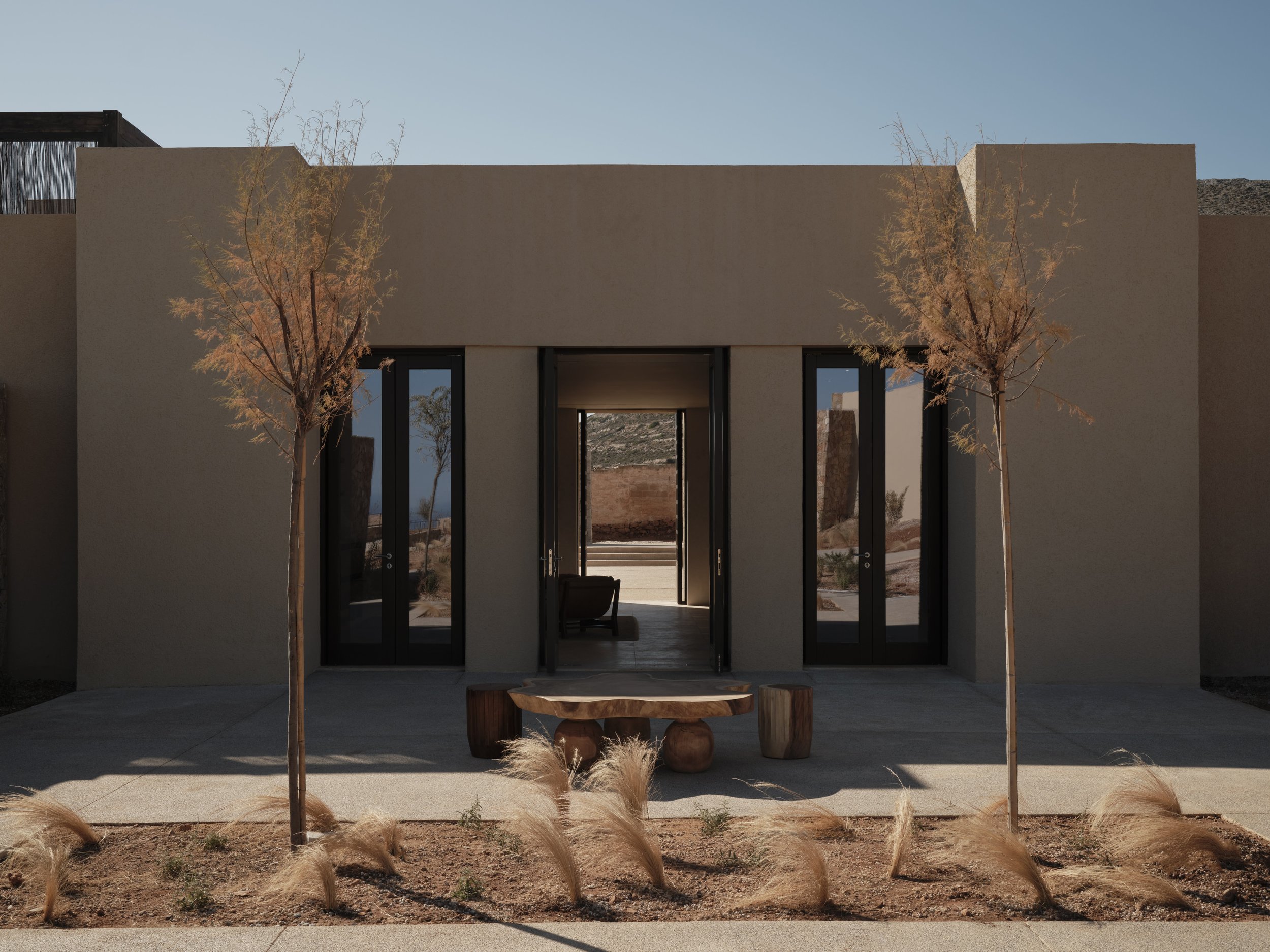 Gundari Brings Off-Grid Luxury Within Reach on the Greek Island of Folegandros