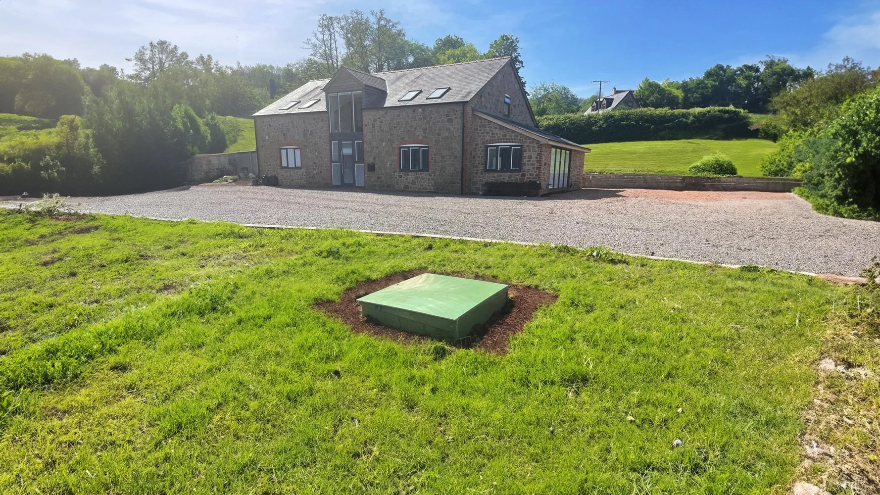 MATRIX Topas Plus servicing residential houses