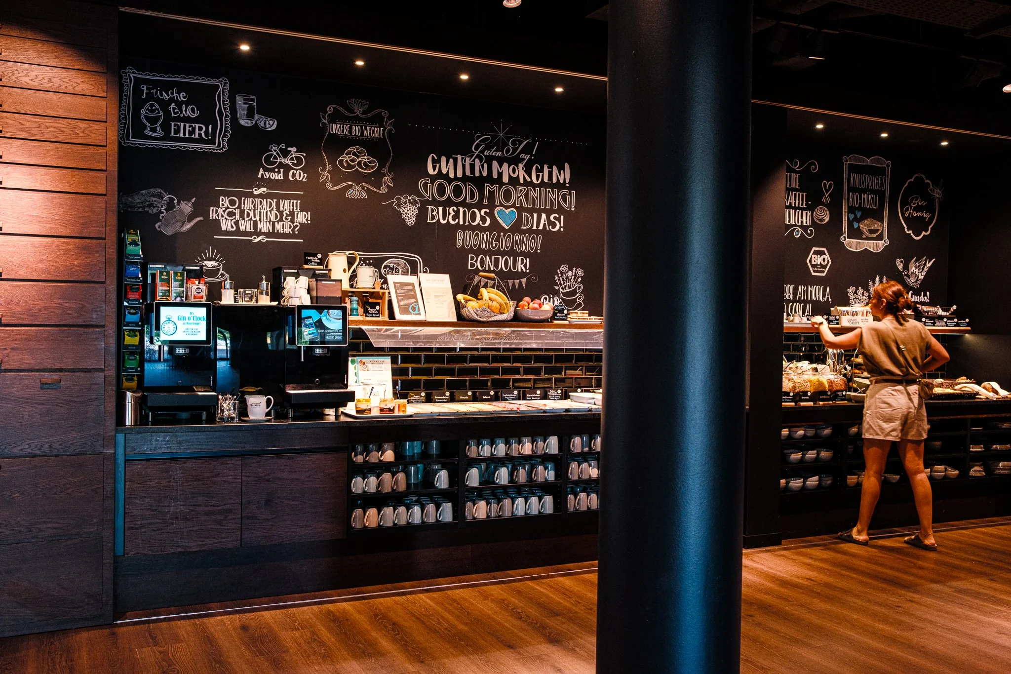 Hotels & Interior Design