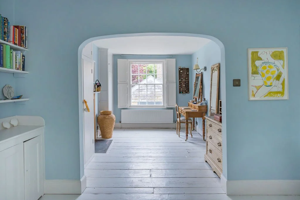 PinkHouse-reiki room.jpg