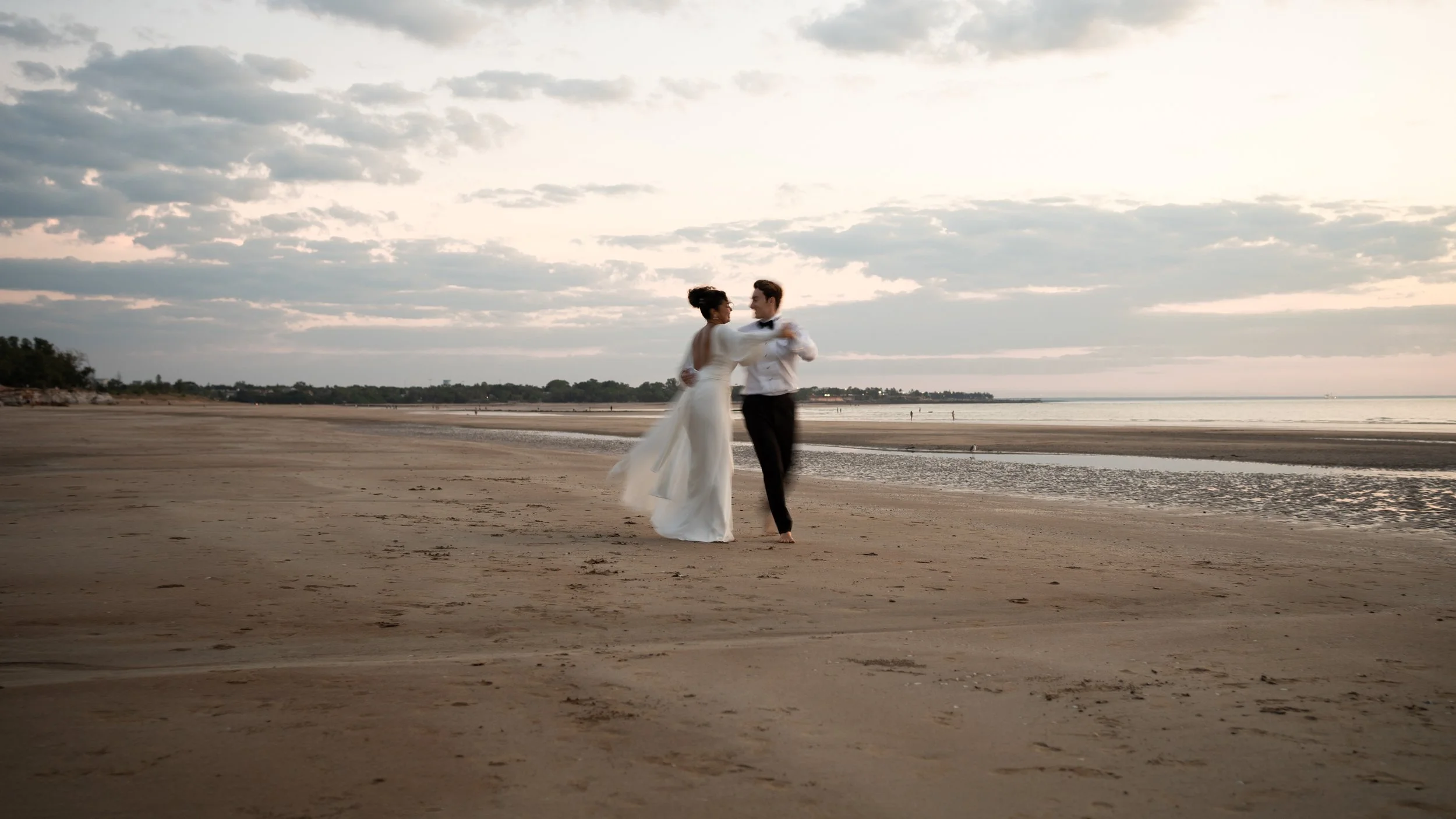 T&J-21.06.25-Cas beach-200.jpg