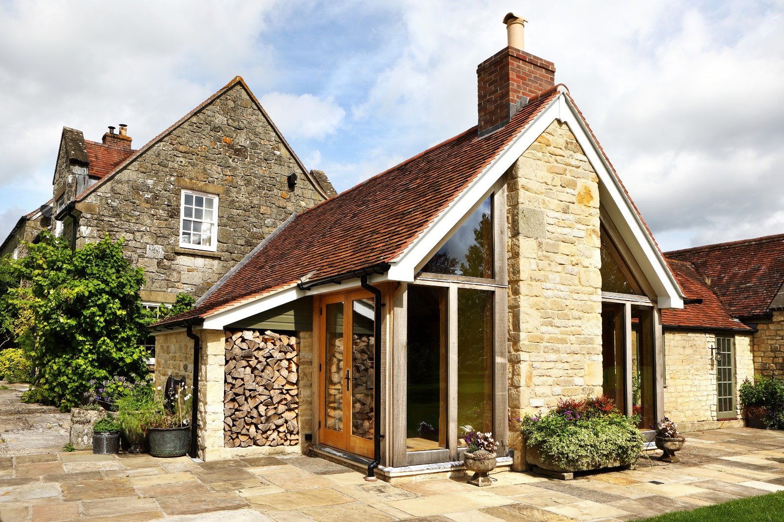 Country house extension and porch