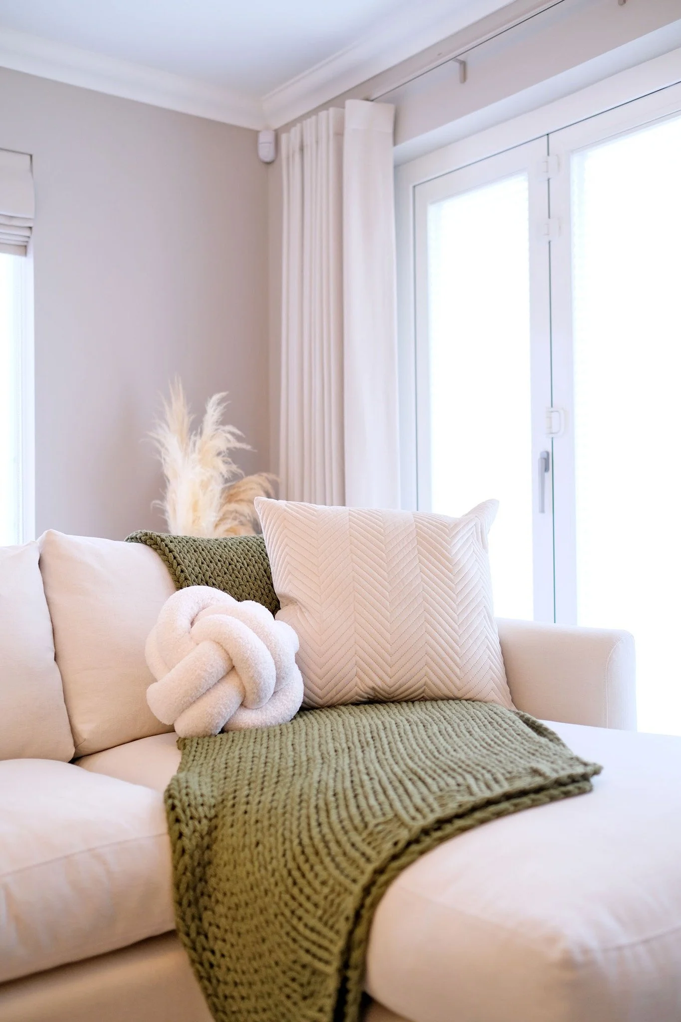 For months, our homes hold warmth close. Windows stay shut, air remains still, and interiors become our cosy little caves. But when that window finally opens, something subtle yet transformative happens. Fresh air moves gently through the room, softe