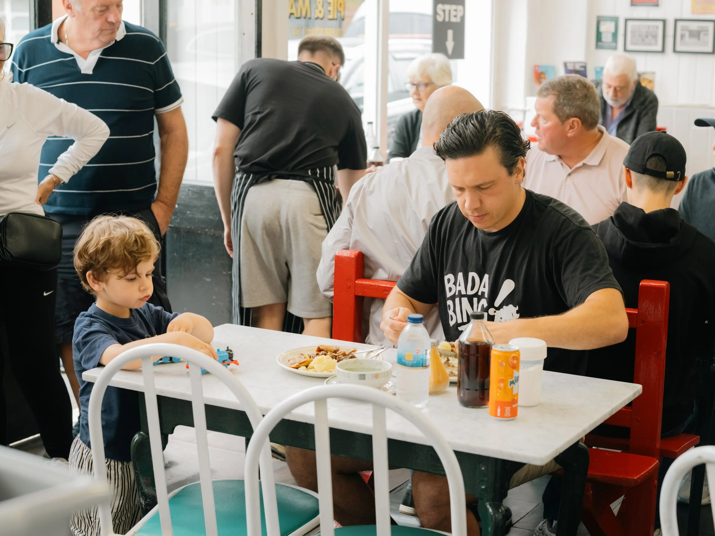 Pie-and-Mash-Leytonstone-120.jpg
