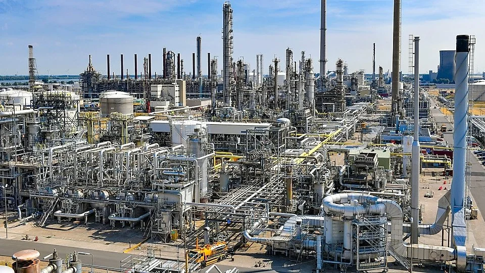 Shell Rotterdam.jpeg