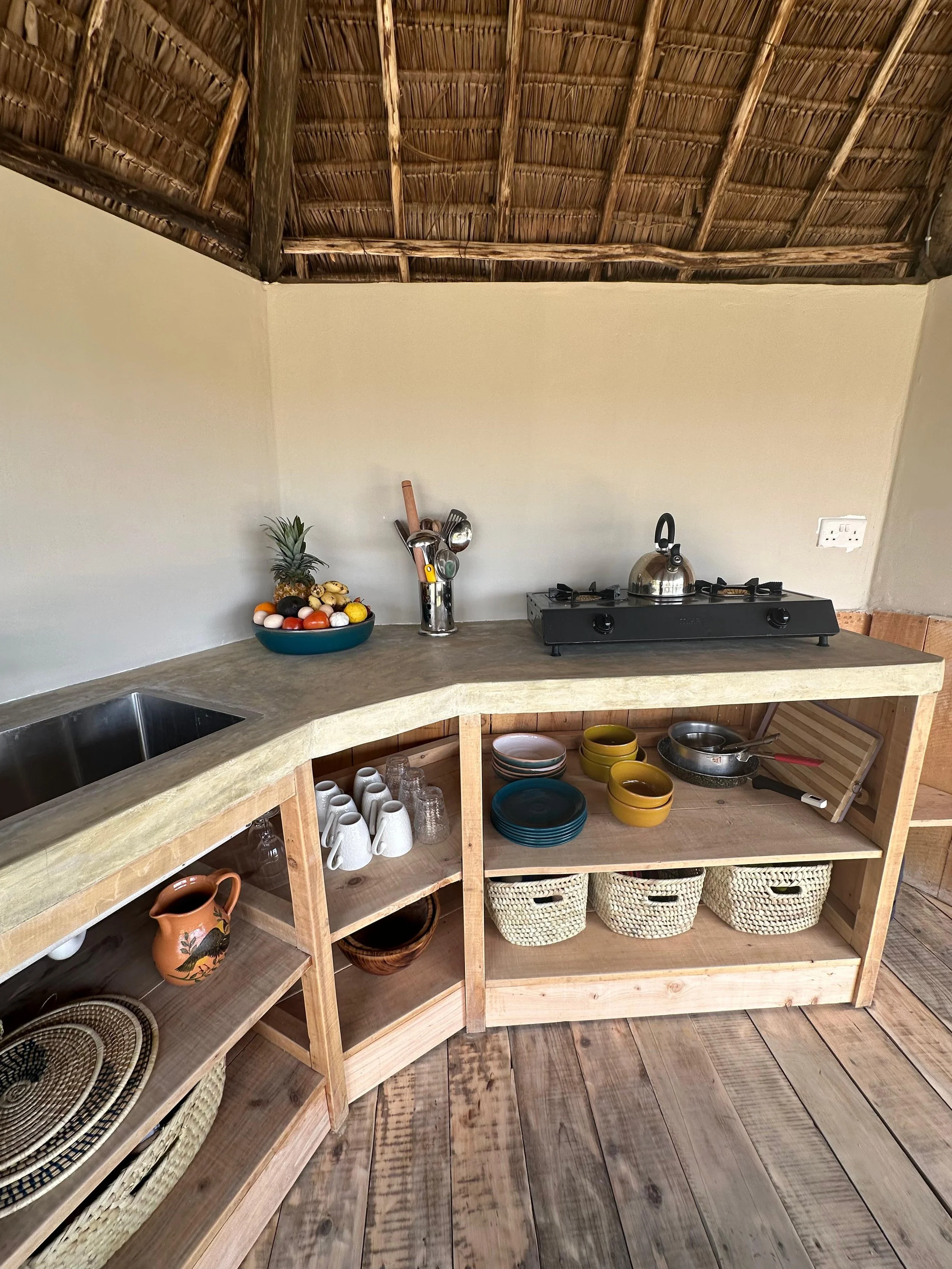 Fully equipped kitchen