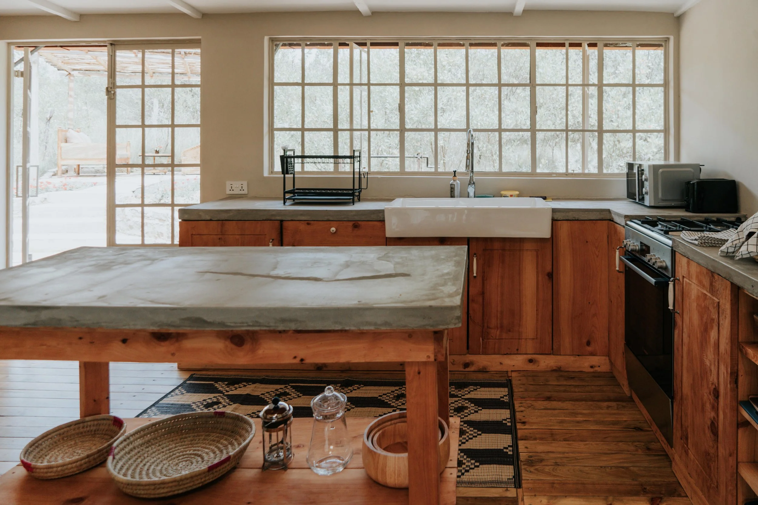 Fully-equipped kitchen