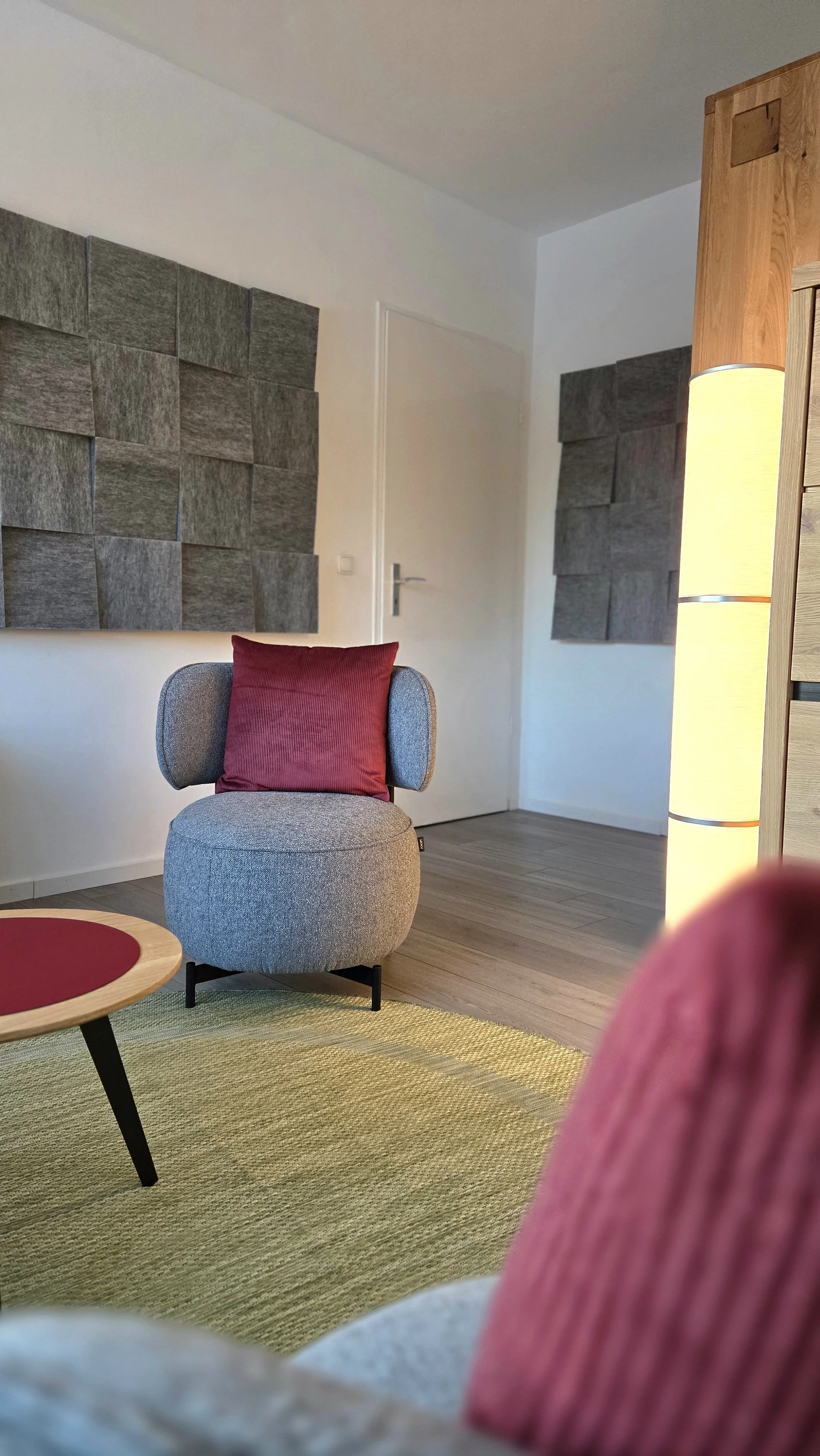 Stilvoller Praxisraum für Psychotherapie in München - Großhadern.