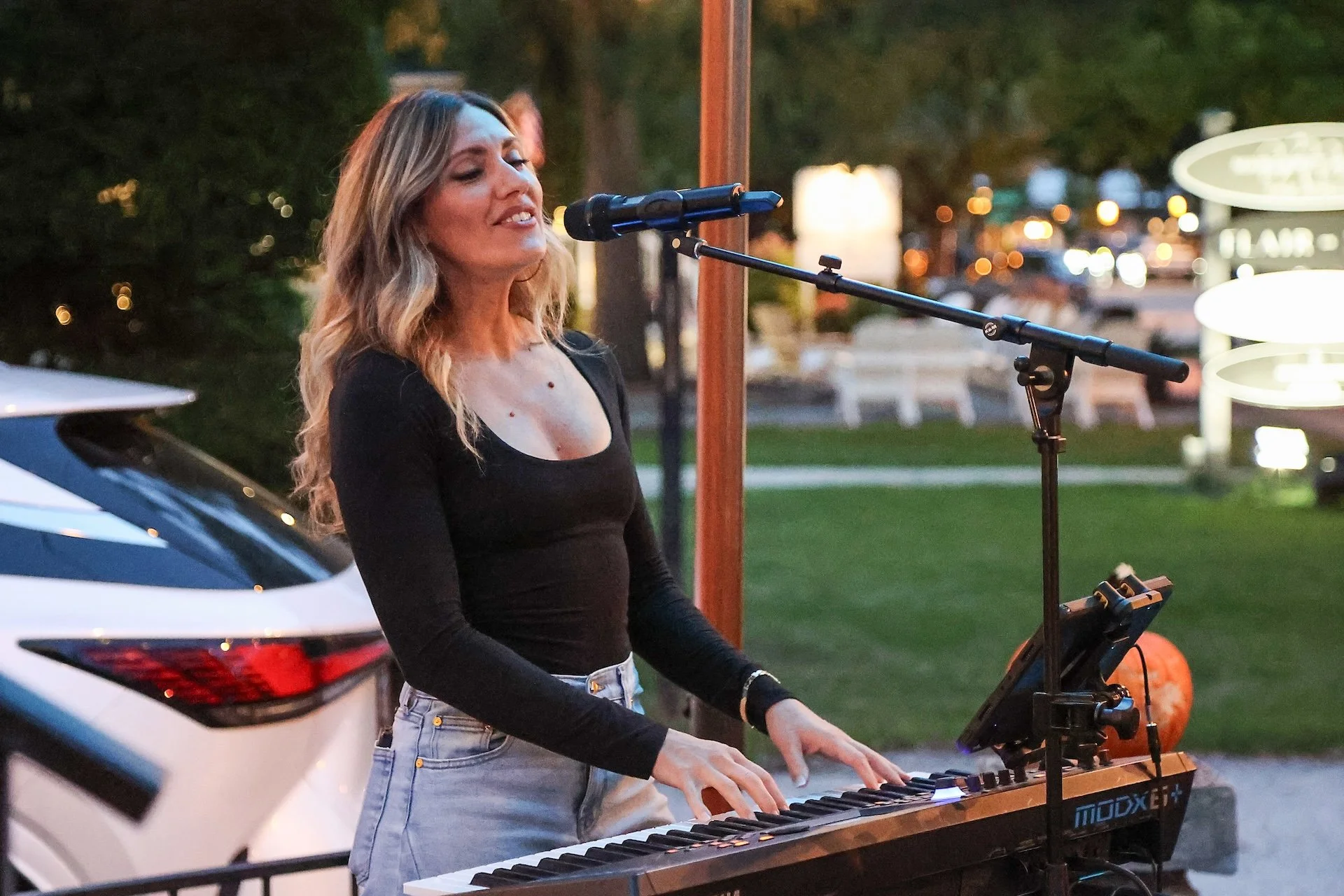 c - Porch Party (17).jpg