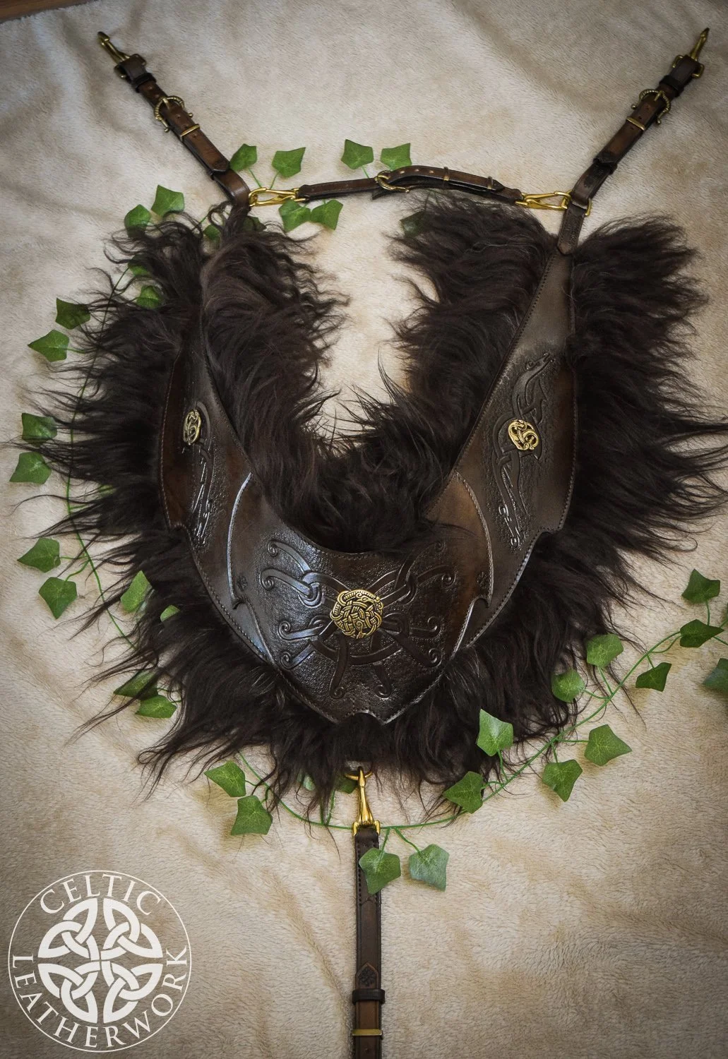 VIKING DREAMS BREASTCOLLAR