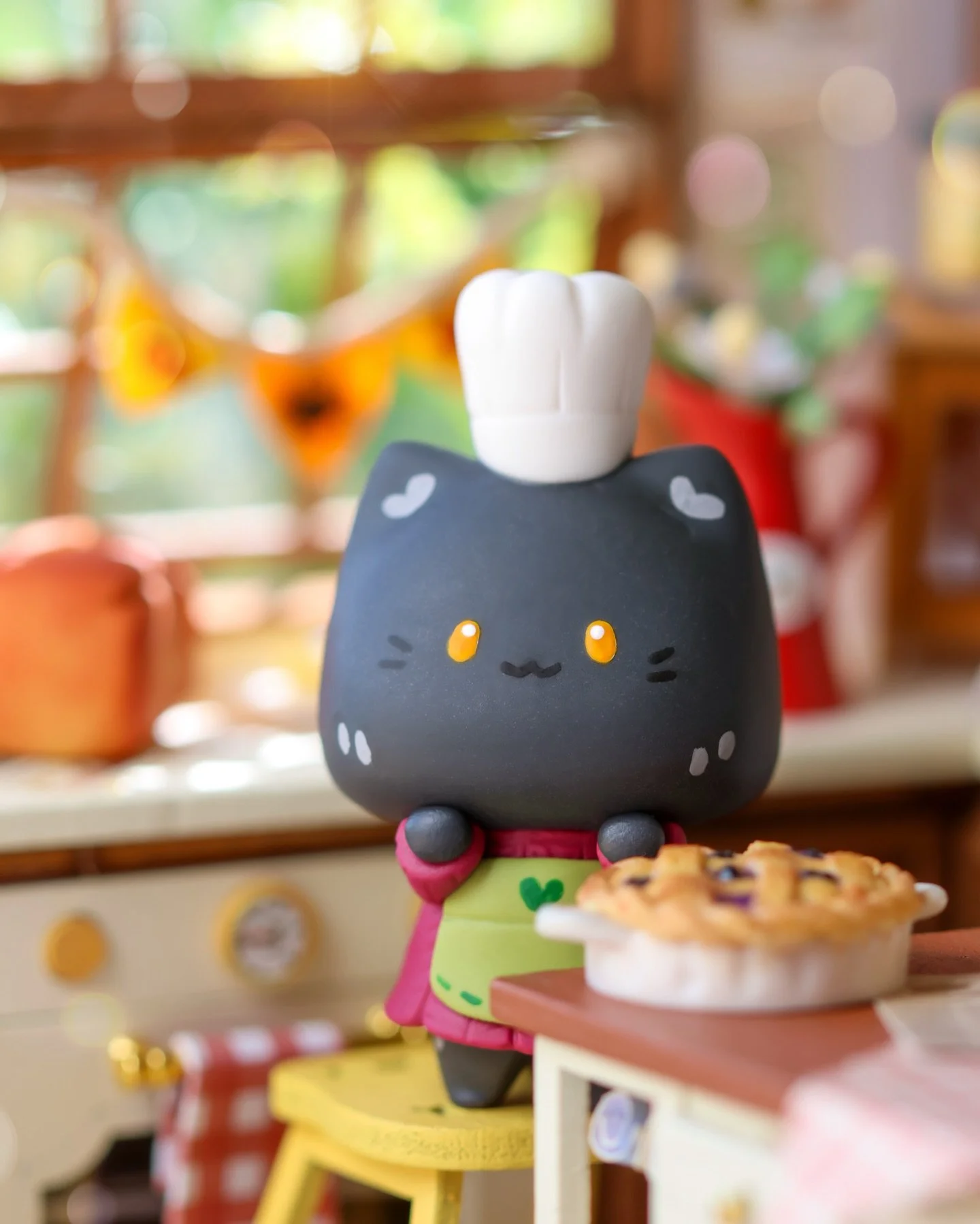 freshly baked blackberry pie for youuuuu! ~ ࣪ ˖🥧 and perhaps some cranberry muffins too??

spoopy season is upon us and Clo is busy baking!! She helps her sister Cassi run the local forest bakery; but despite good intentions&hellip; Clo is often a *