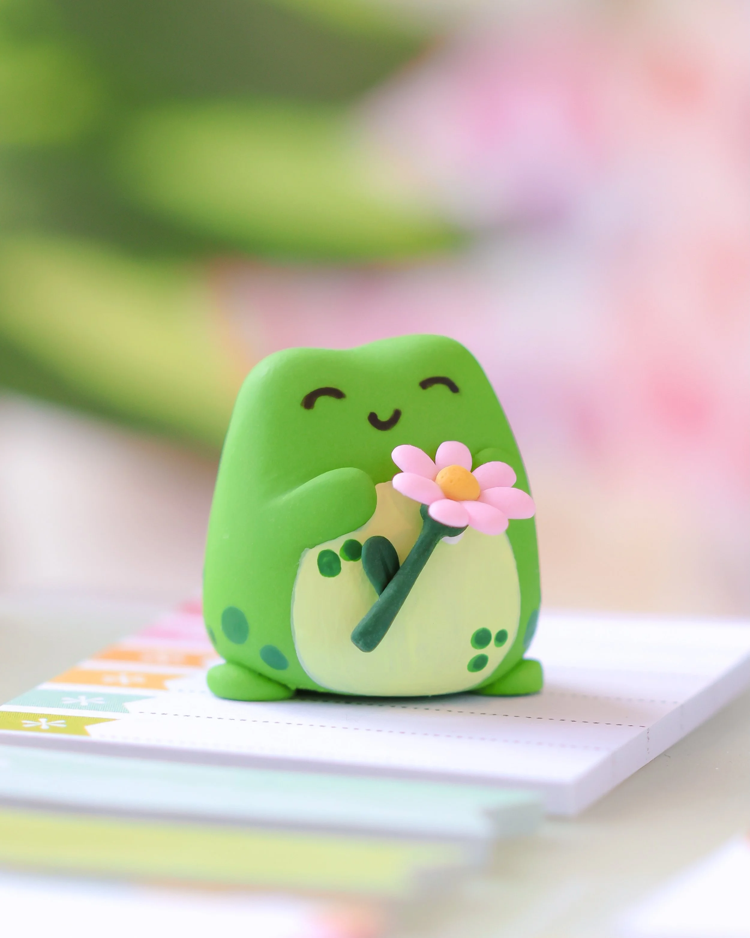 *sniffle* ahh &hellip; 𝘼𝘾𝙃𝙊𝙊 !! *sniff* &hellip; 🤧

^^ I&rsquo;m sadly in the same boat as Fib 🐸 no spring flower frolicking for me. I shall admire them from a safe distance thank you very much 🥴🌷 how are you surviving hay fever season?

#po
