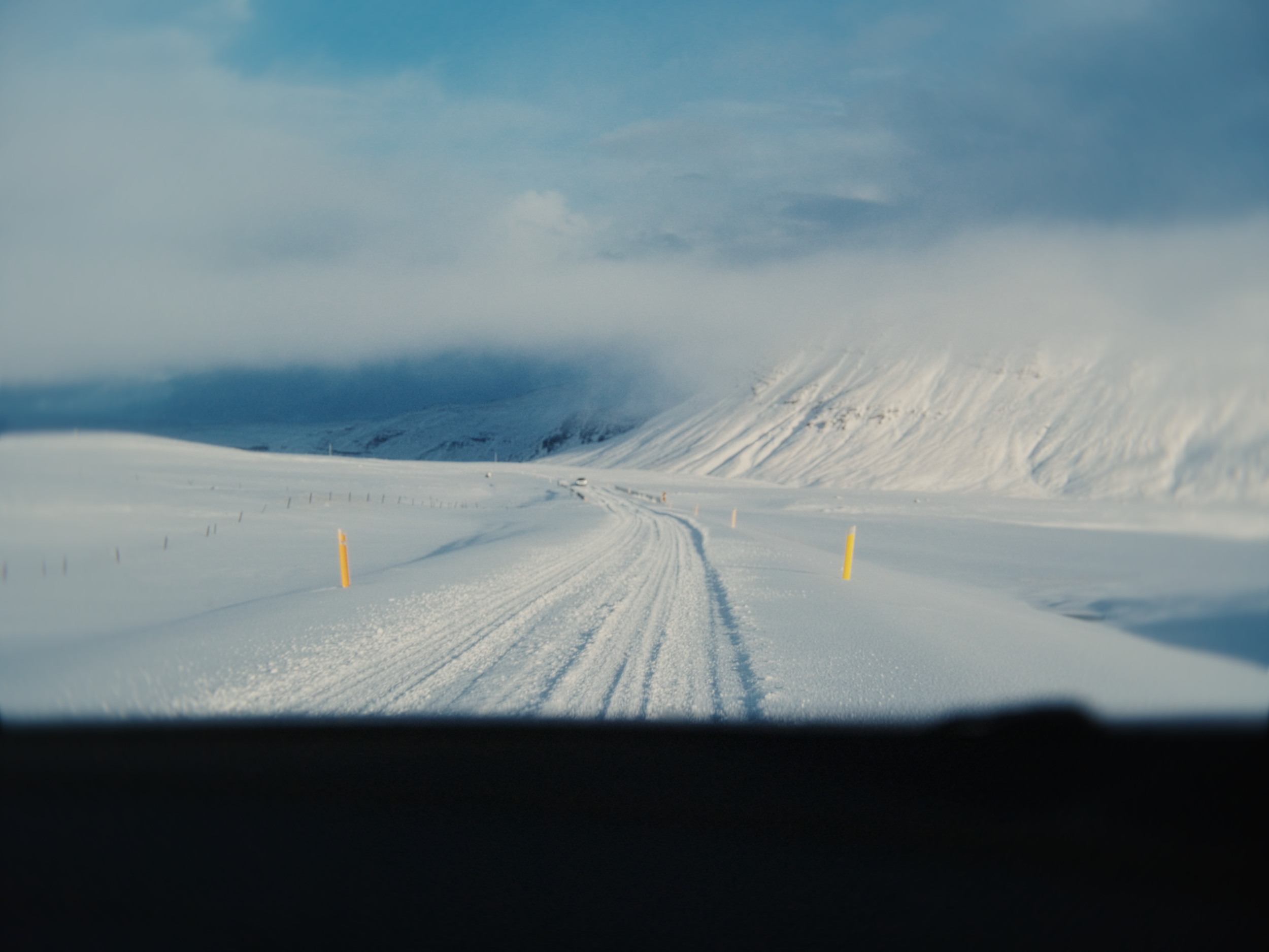 260402_EarthSeaSky.mov.00_09_10_17.Still055.png