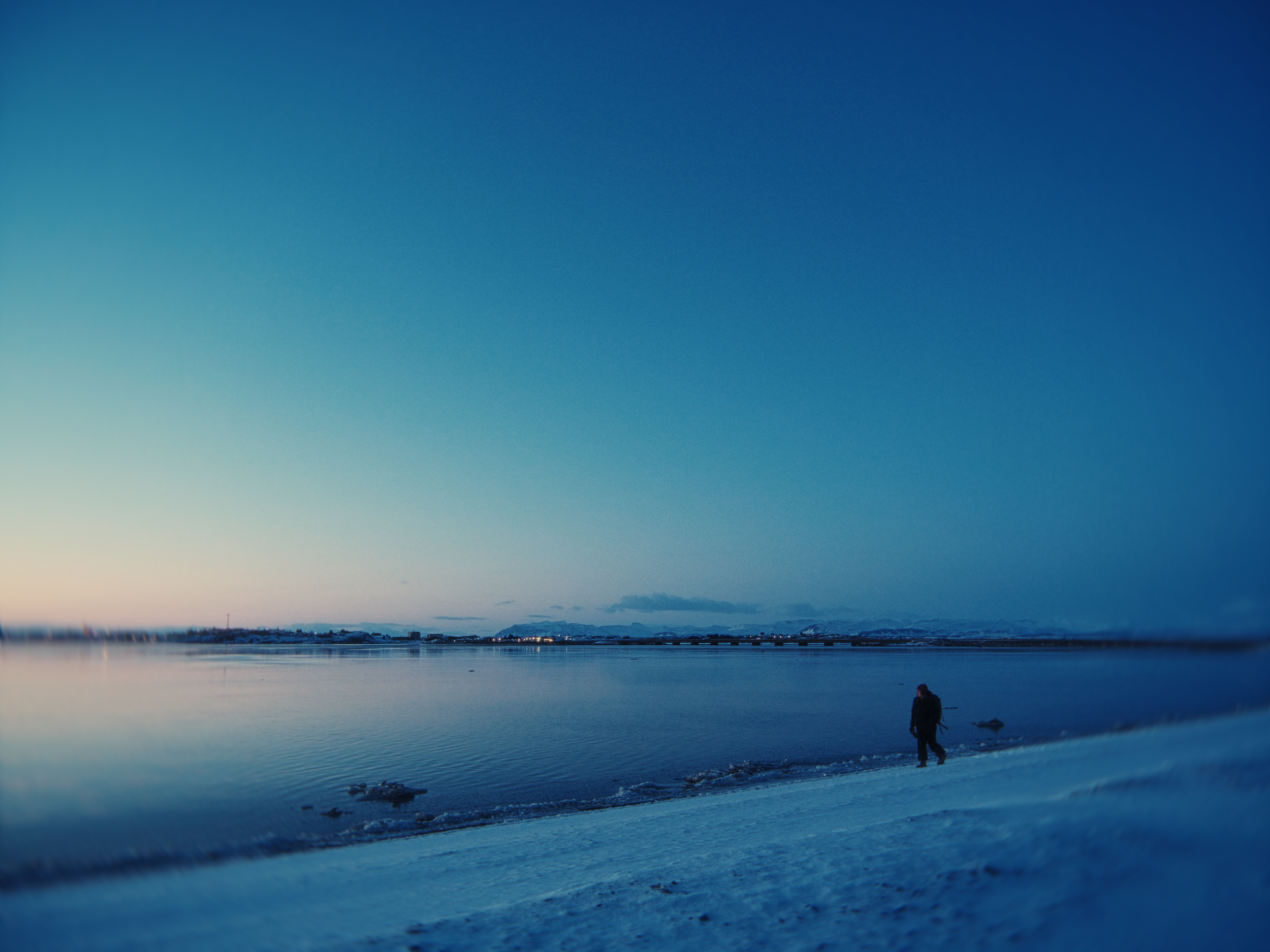 260402_EarthSeaSky.mov.00_09_55_15.Still061.png