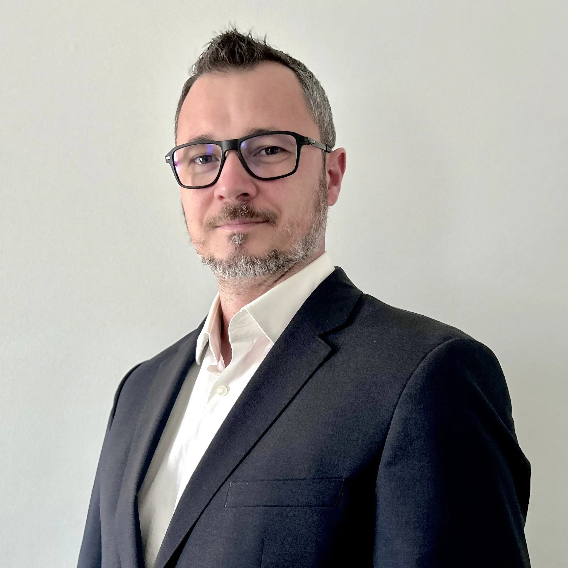 Fractional head of logistics providing operations, analytics, and strategy leadership for manufacturing and distribution companies to improve transportation, inventory, and logistics performance.