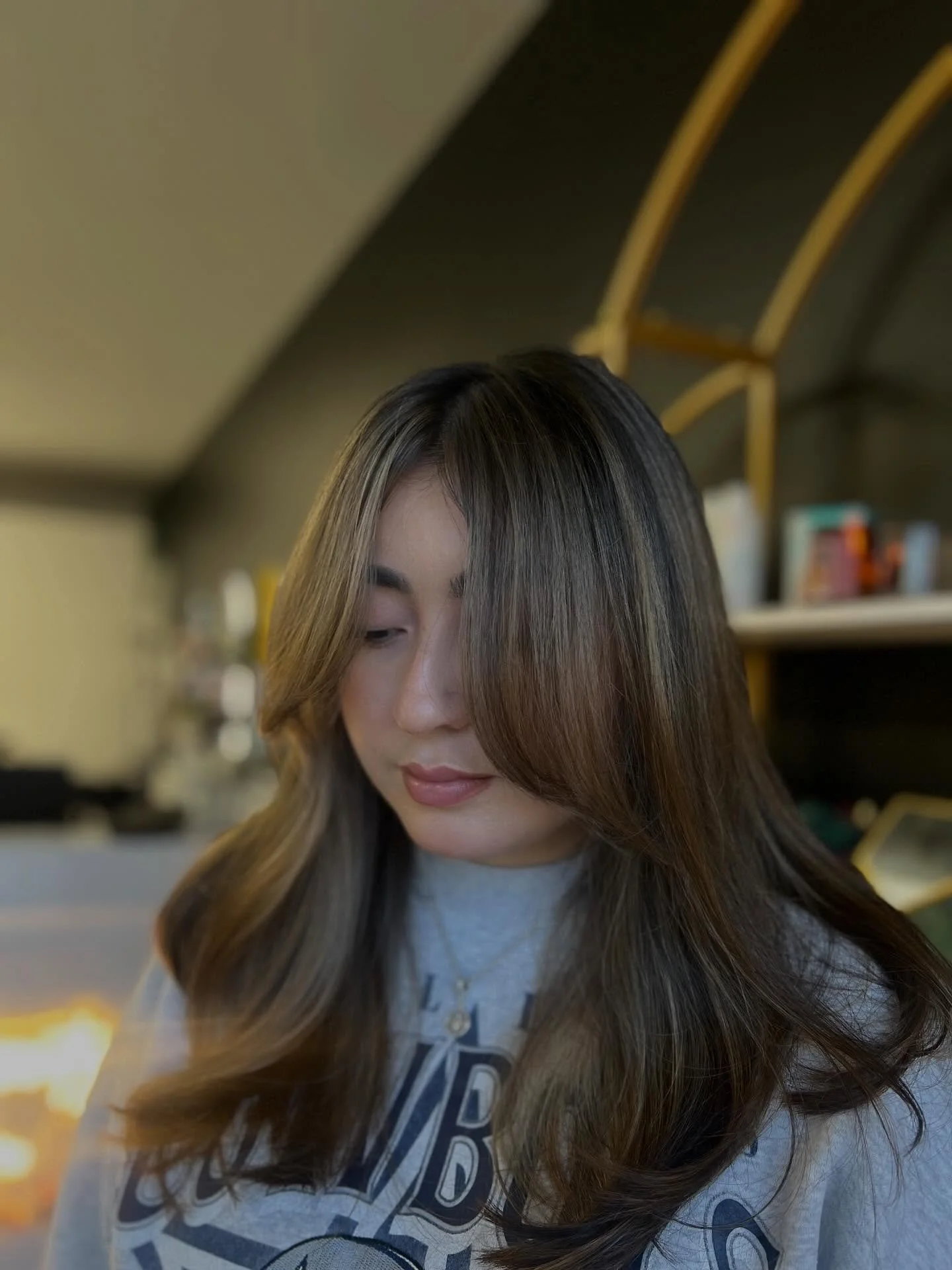 refresher ✔️more ash ✔️ long layered haircut ✔️ 

#balayage #highlights #color #bradenton #tampa #bradentonhairstylist #tampahairstylist #blondmeschwarzkopf #schwarzkopfprofessional #explorepage #hairdresser #annamariaisland #sarasota #hair #tiktok #