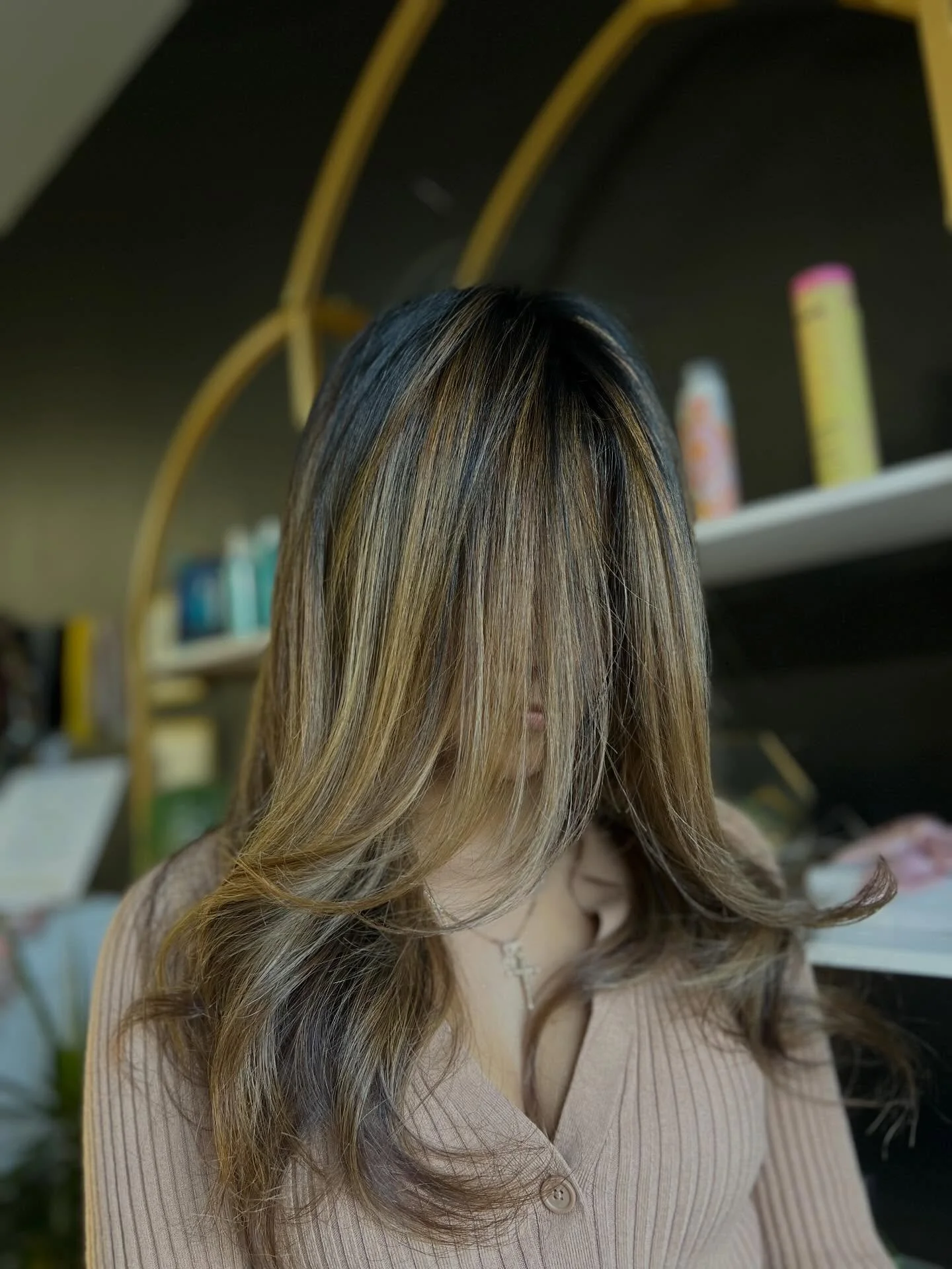 creamy honeyyyy

#balayage #highlights #color #bradenton #tampa bradentonhairstylist tampahairstylist blondmeschwarzkopf schwarzkopfprofessional explorepage hairdresser annamariaisland sarasota hair tiktok ellenton  lakewoodranch palmetto ykbeautysal
