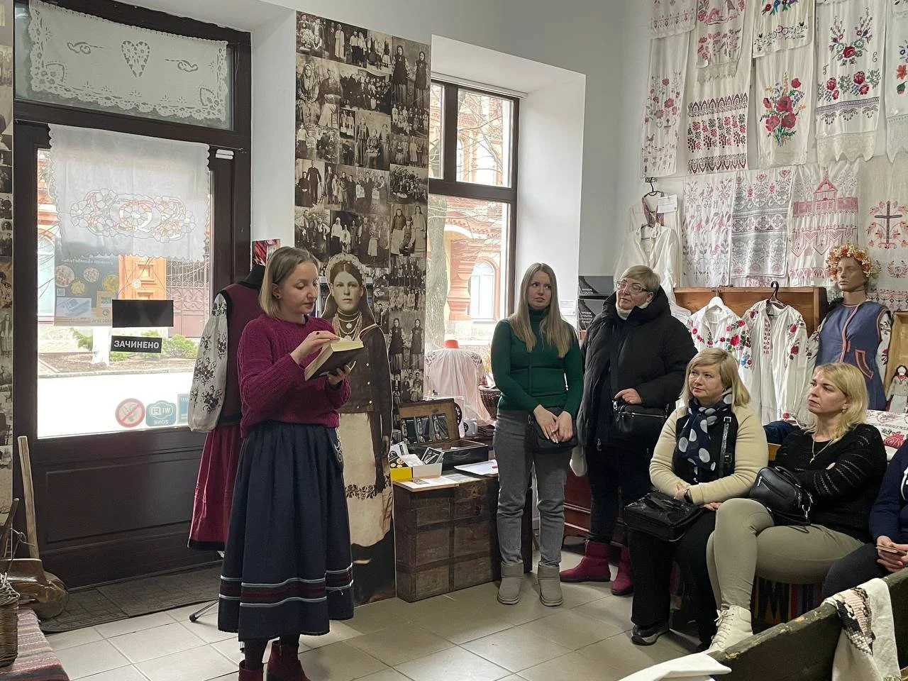 Екскурсія для вихователів одного з дитсадочків Кропивницького від Інни Тільнової.jpg