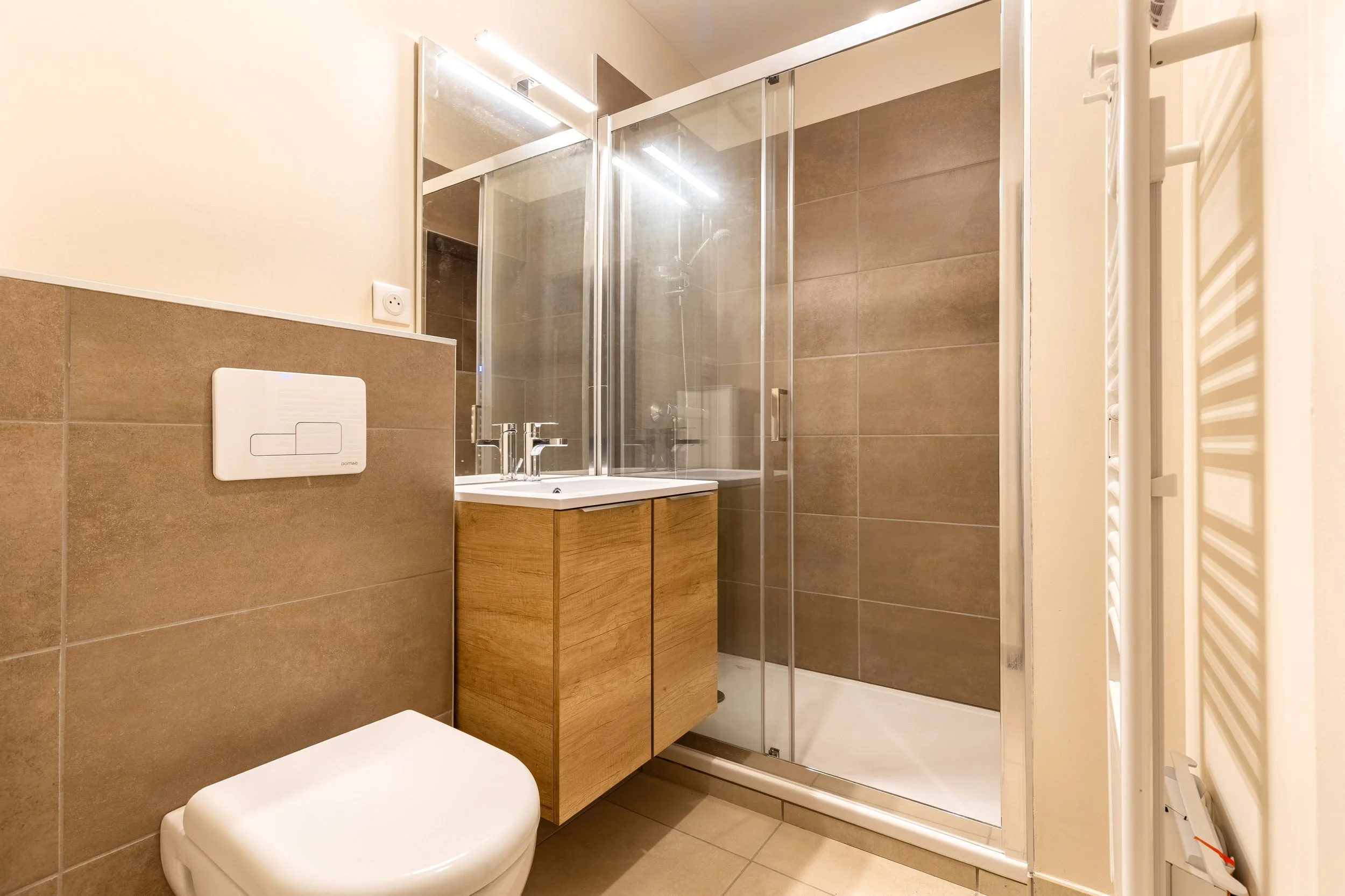 12. Appartement 1 - Salle de bain.jpg