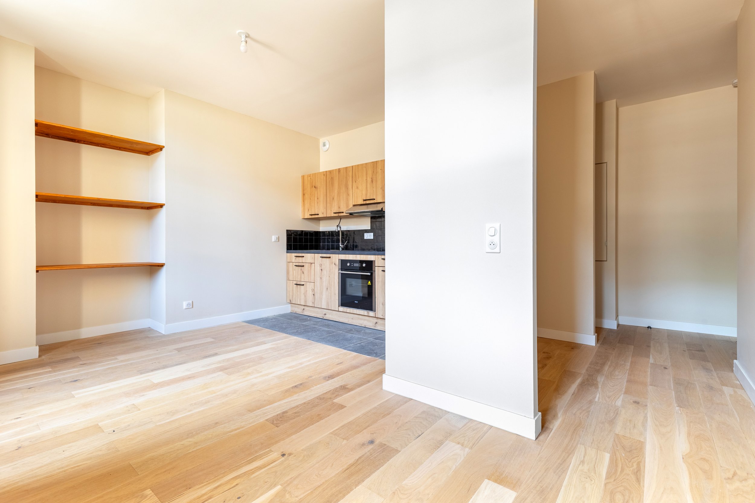 21. Appartement 3 - Entrée 1.jpg