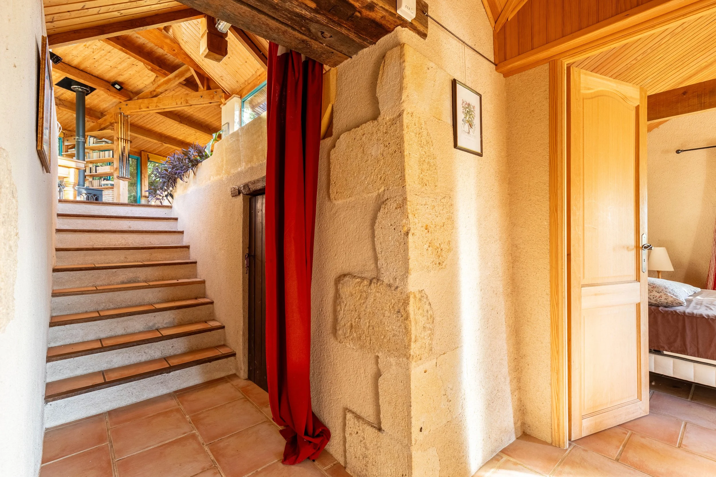 16. Vers les chambre.jpg