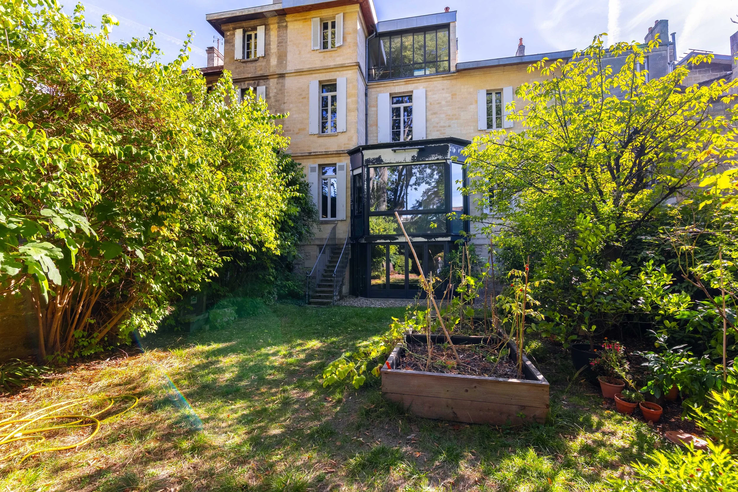 47. Extérieur 3.jpg