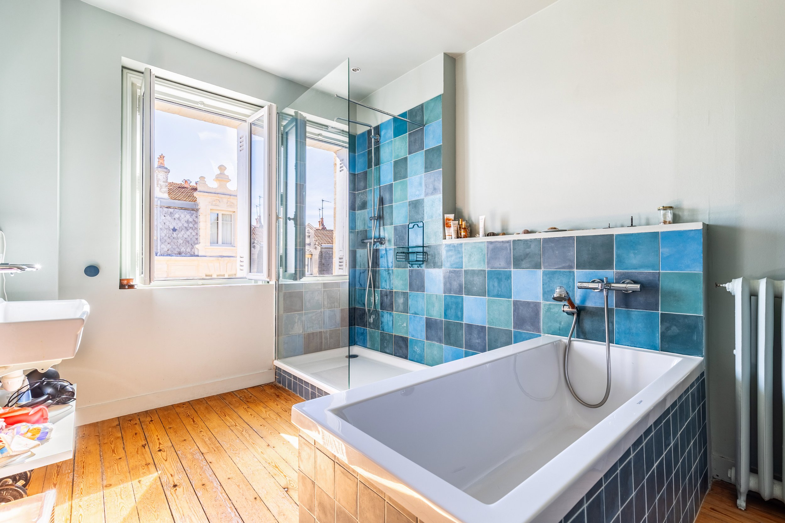 29. Salle de bain 1.jpg