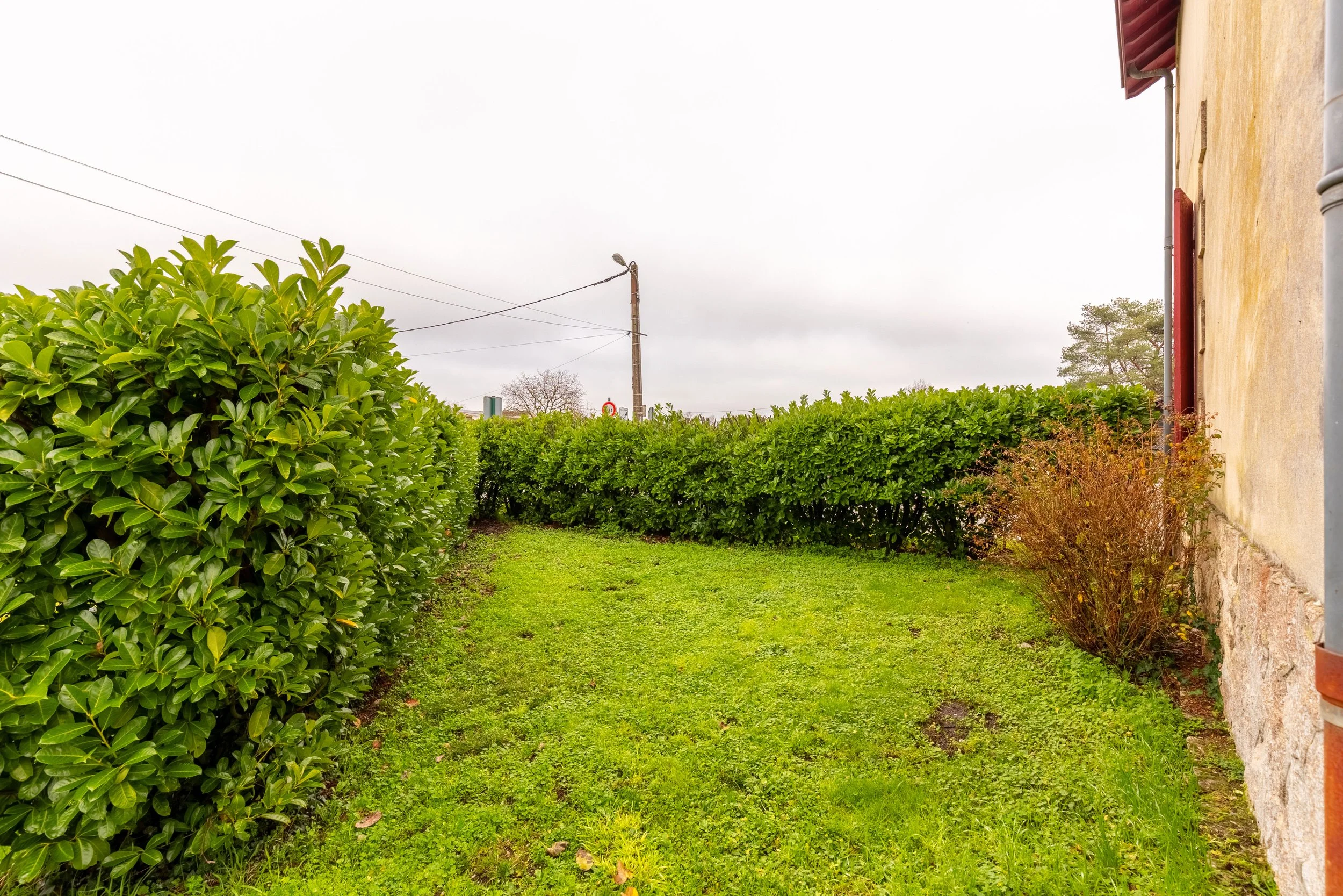 23. Extérieur 3.jpg