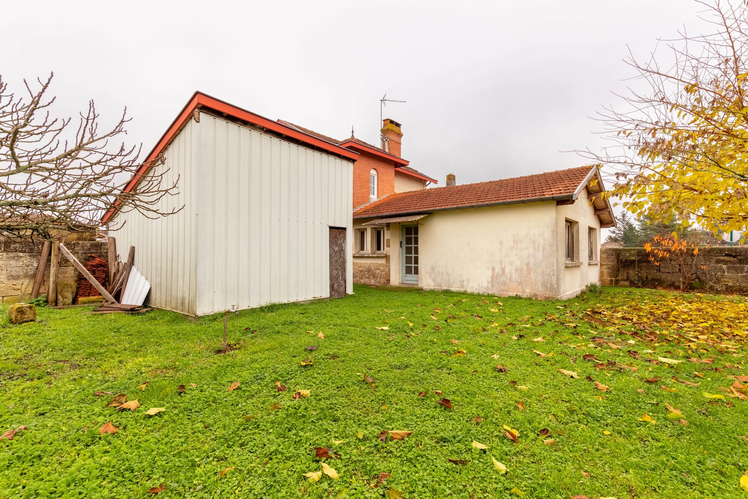 18. Extérieur 2.jpg