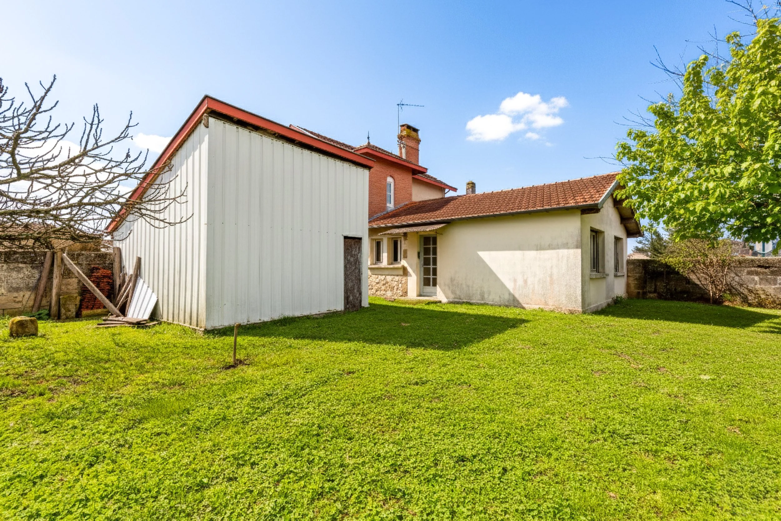 18. Extérieur 2 (IA).jpg